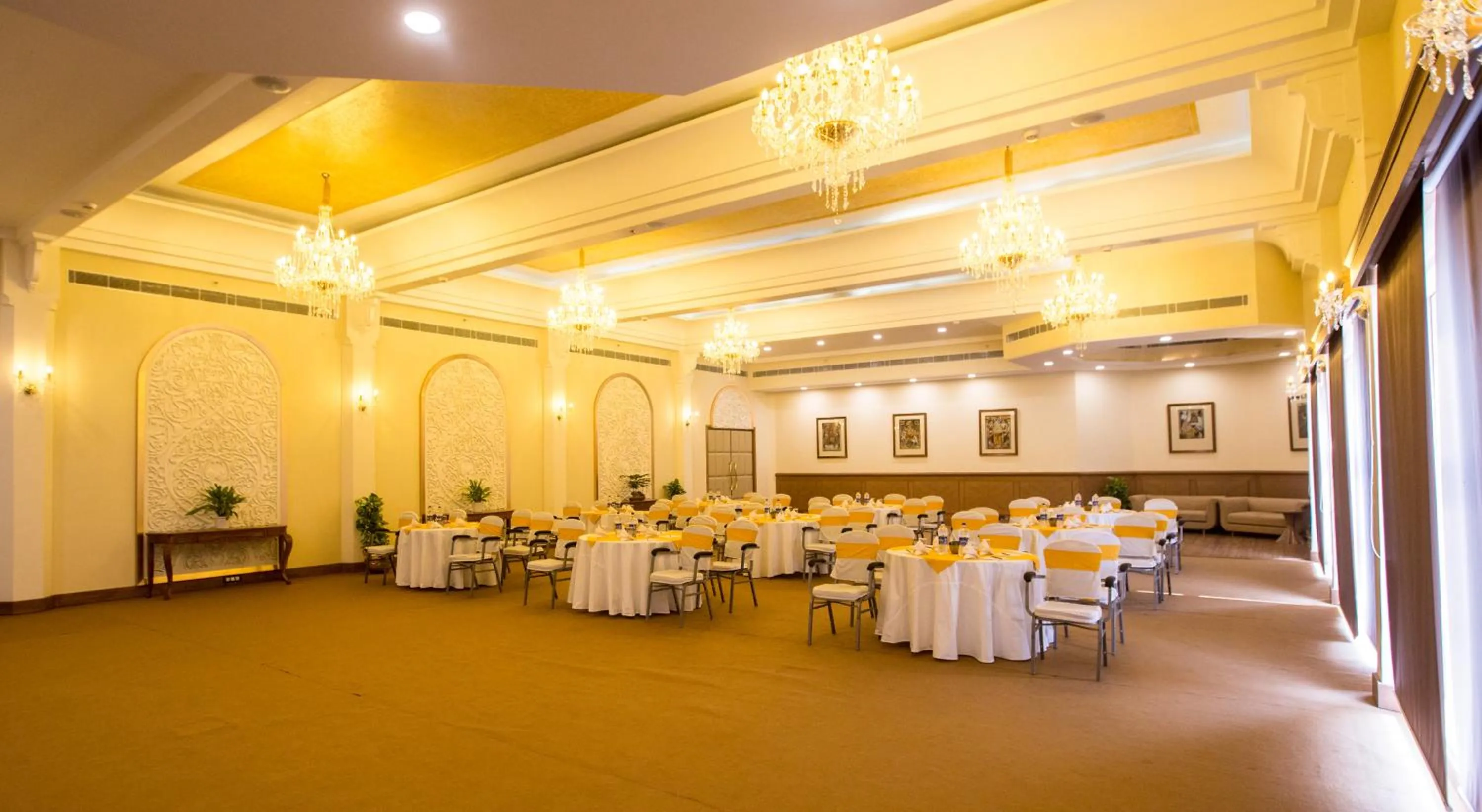 Banquet/Function facilities in Heritage Village Resort & Spa Manesar-Gurgaon