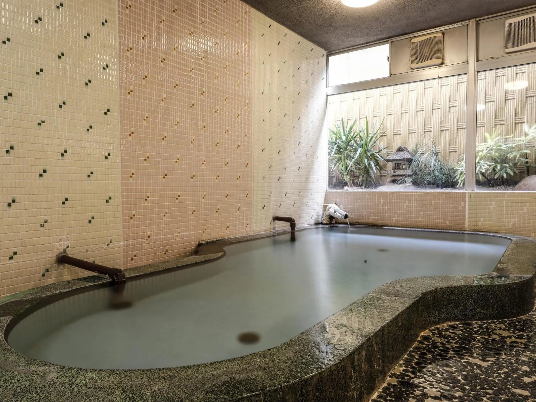 Public Bath in Ohashikan