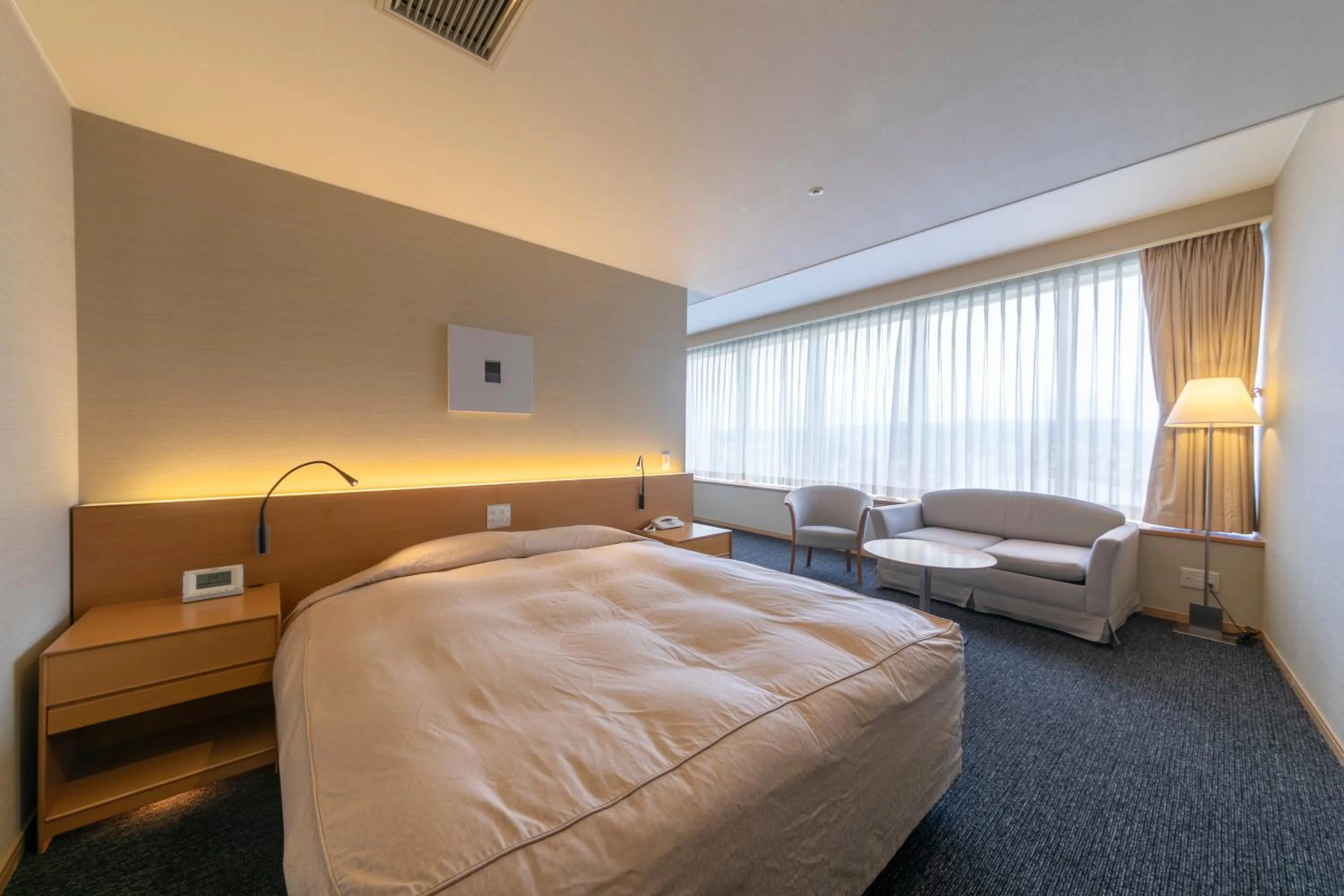 Bed in Hotel Landmark Wakayama