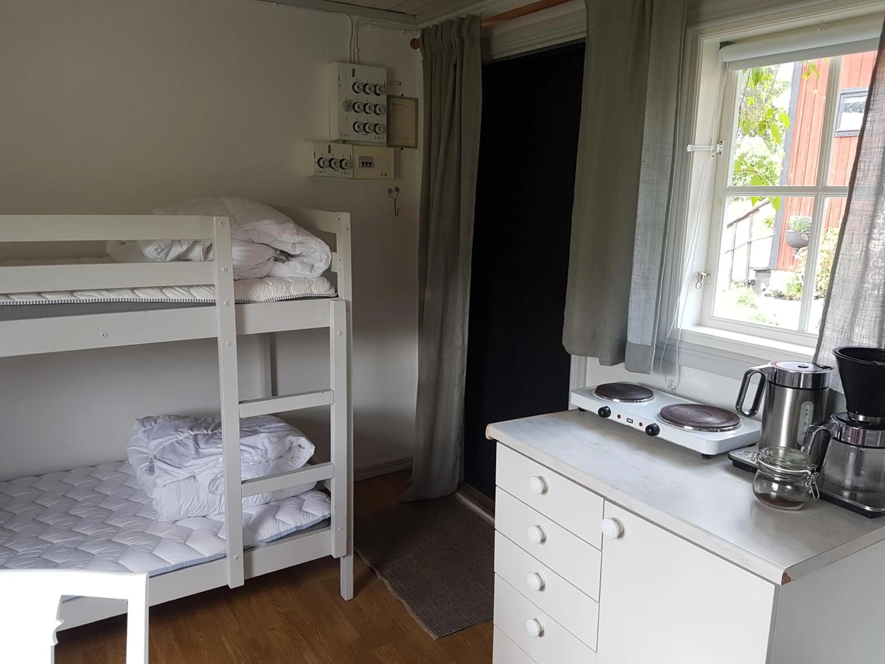 Brådtom Slusscafé & Stugor