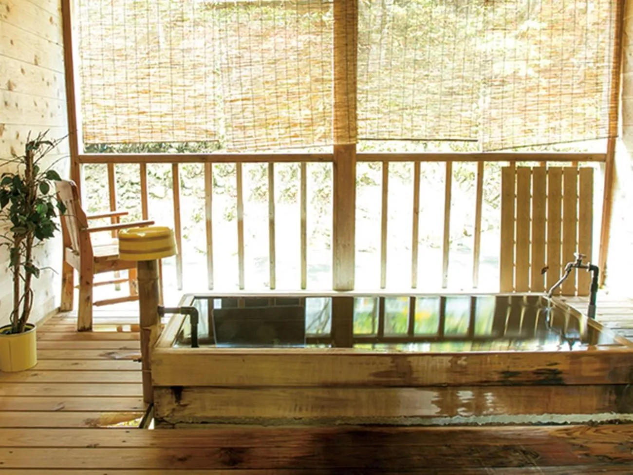 Open Air Bath in Ryuudo
