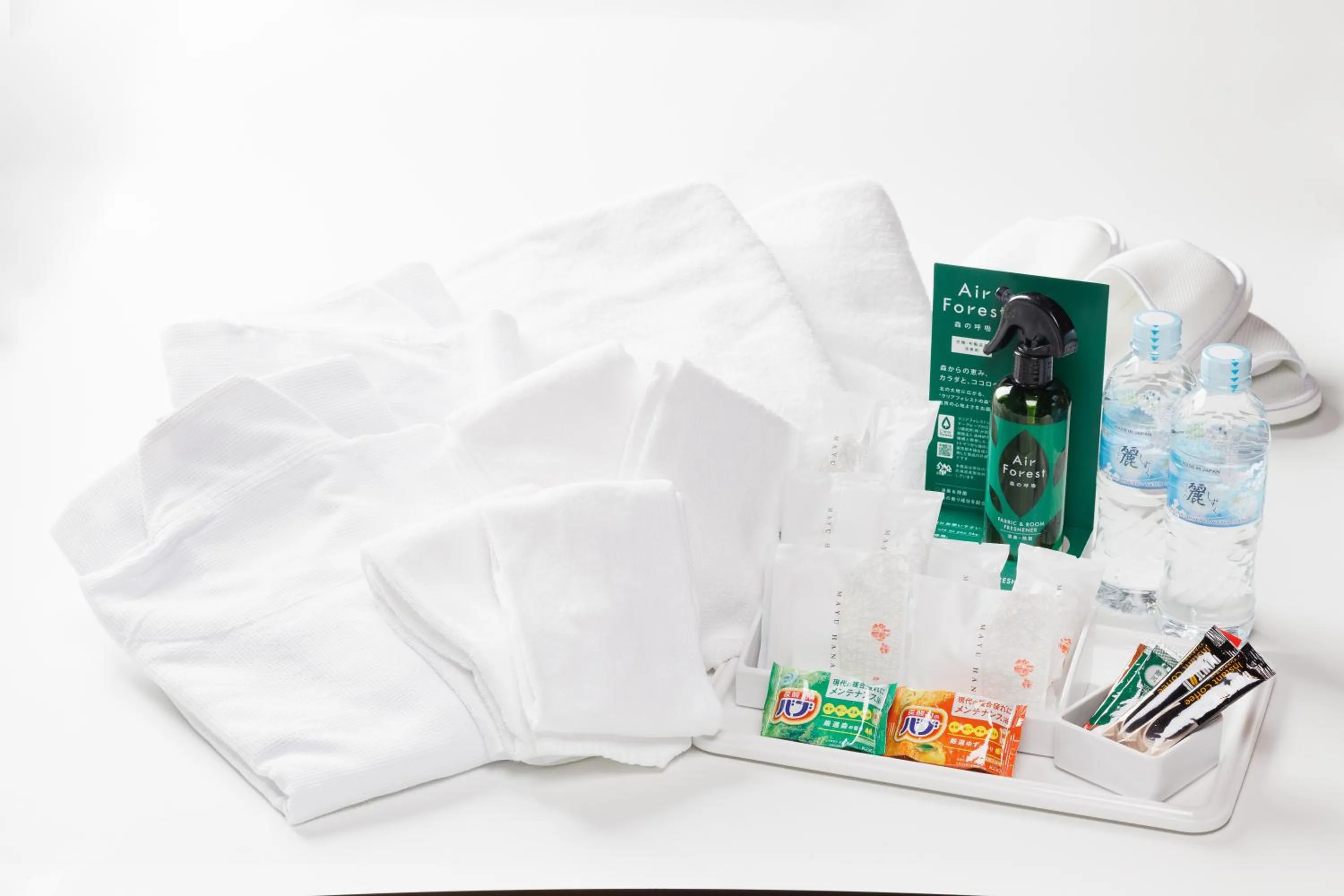 Coffee/tea facilities in J Hotel Rinku