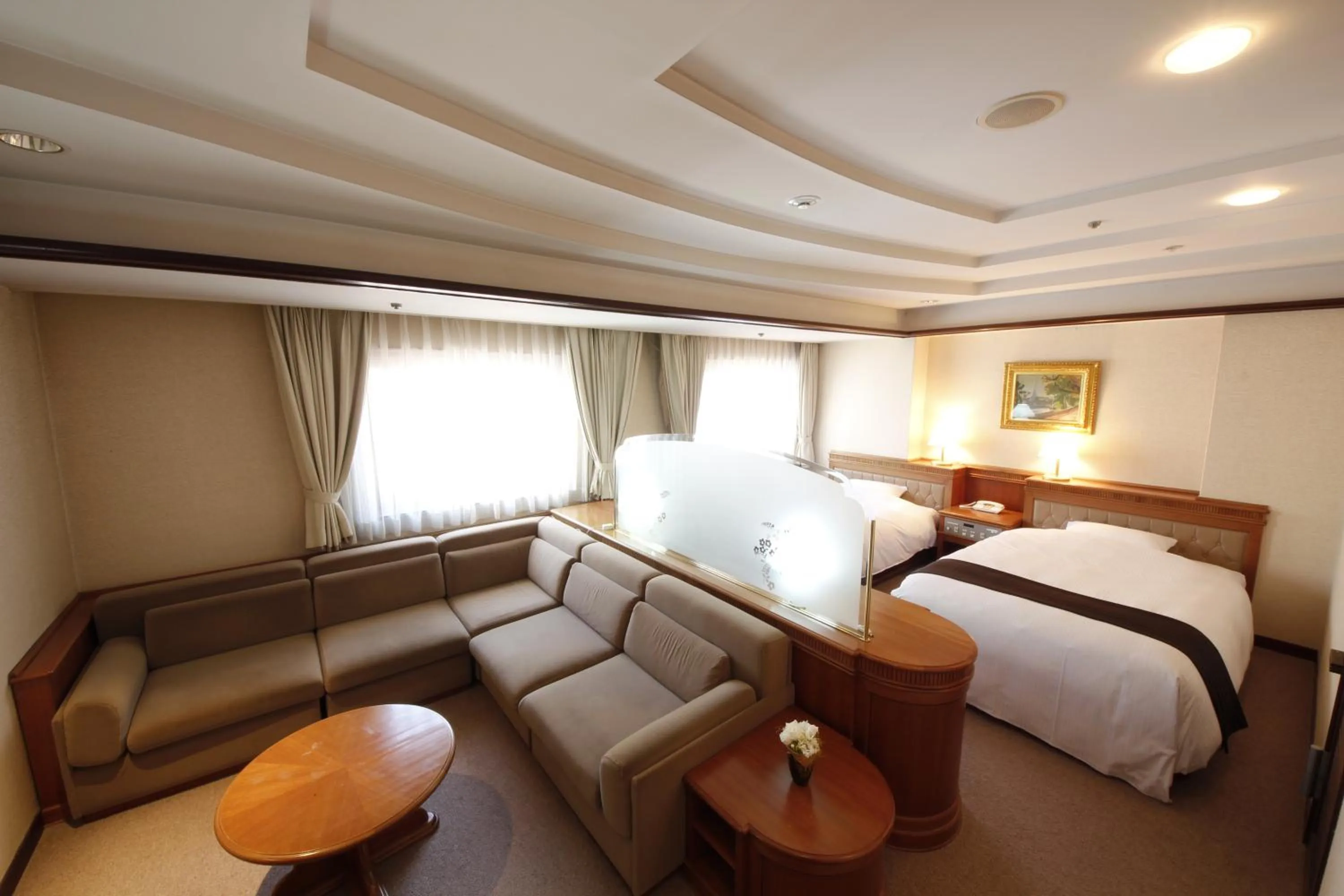 Photo of the whole room, Bed in Hotel Hiroshima Garden Palace