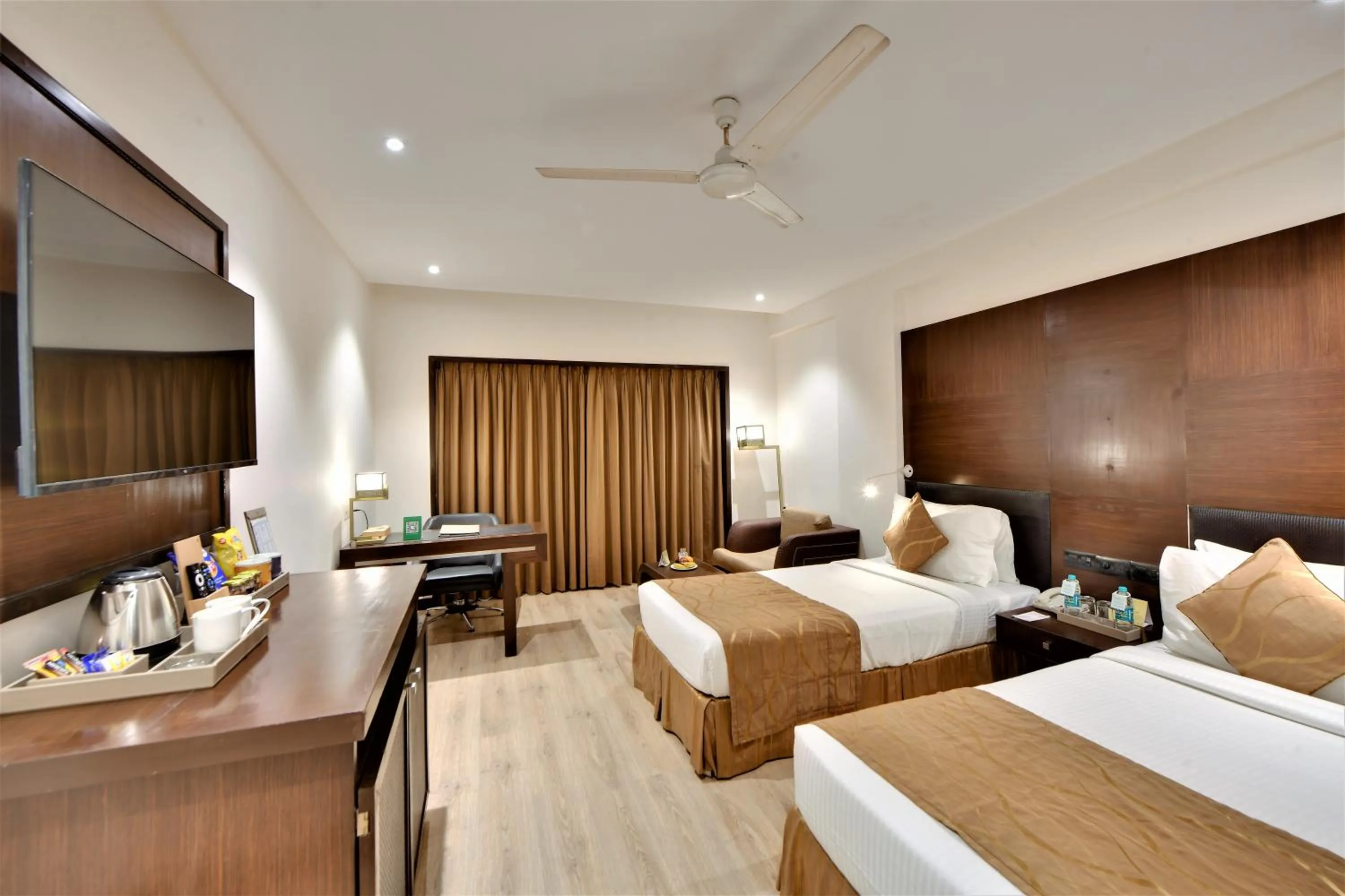 Bedroom, Bed in The Fern Residency Ahmedabad, Subhash Bridge, Series by Marriott