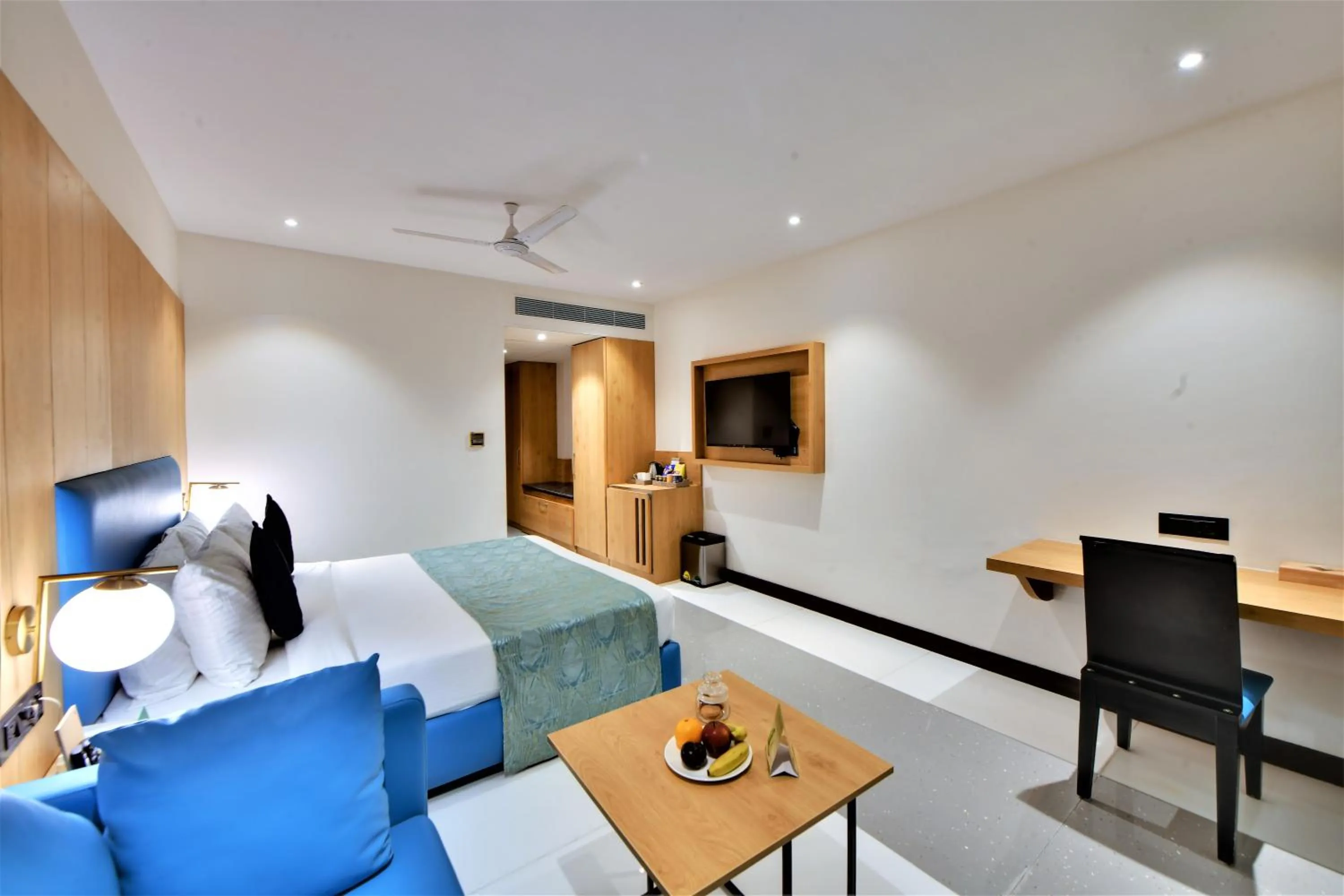 Bedroom, Bed in The Fern Residency Ahmedabad, Subhash Bridge, Series by Marriott