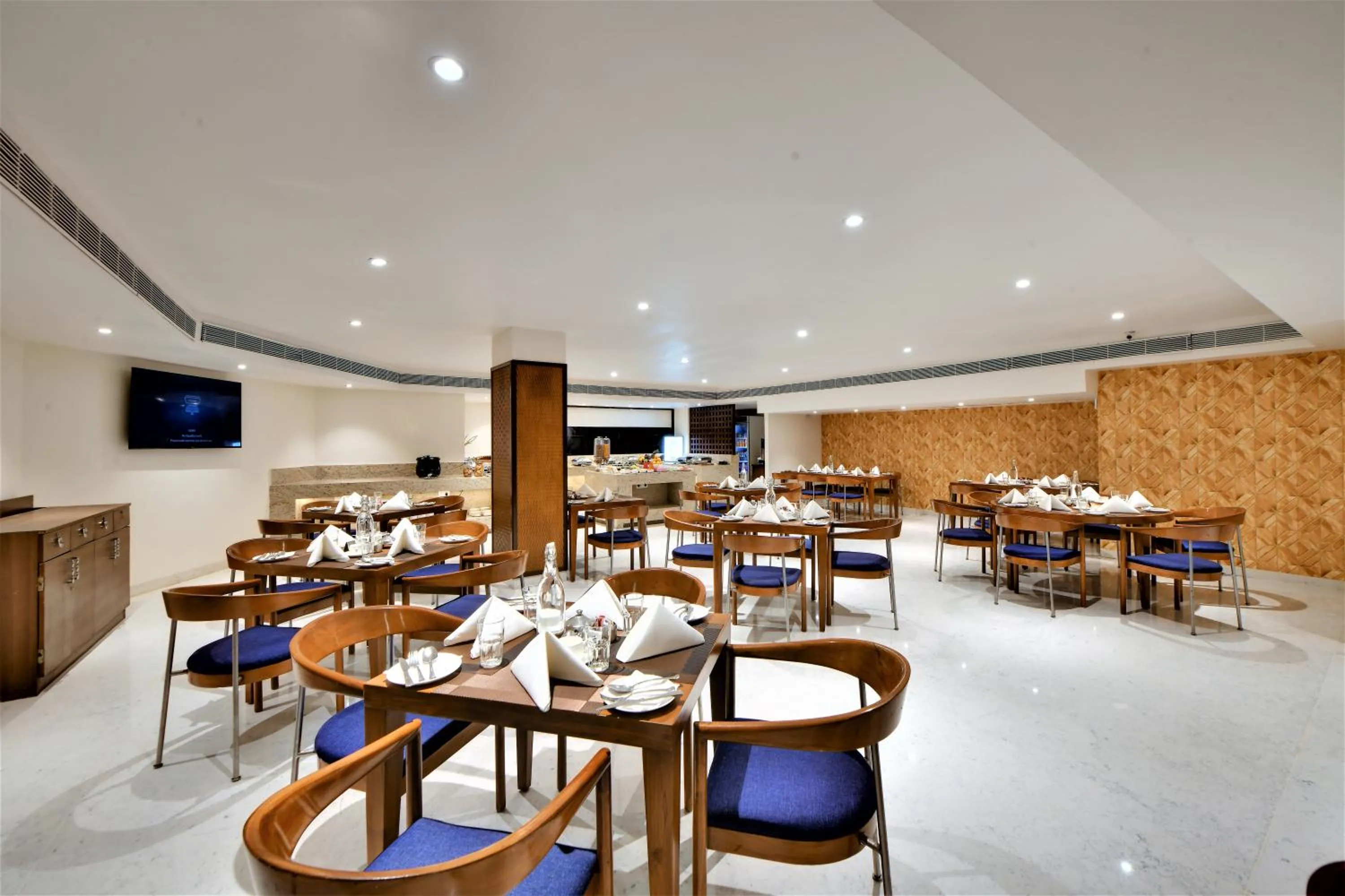 Restaurant/places to eat in The Fern Residency Ahmedabad, Subhash Bridge, Series by Marriott