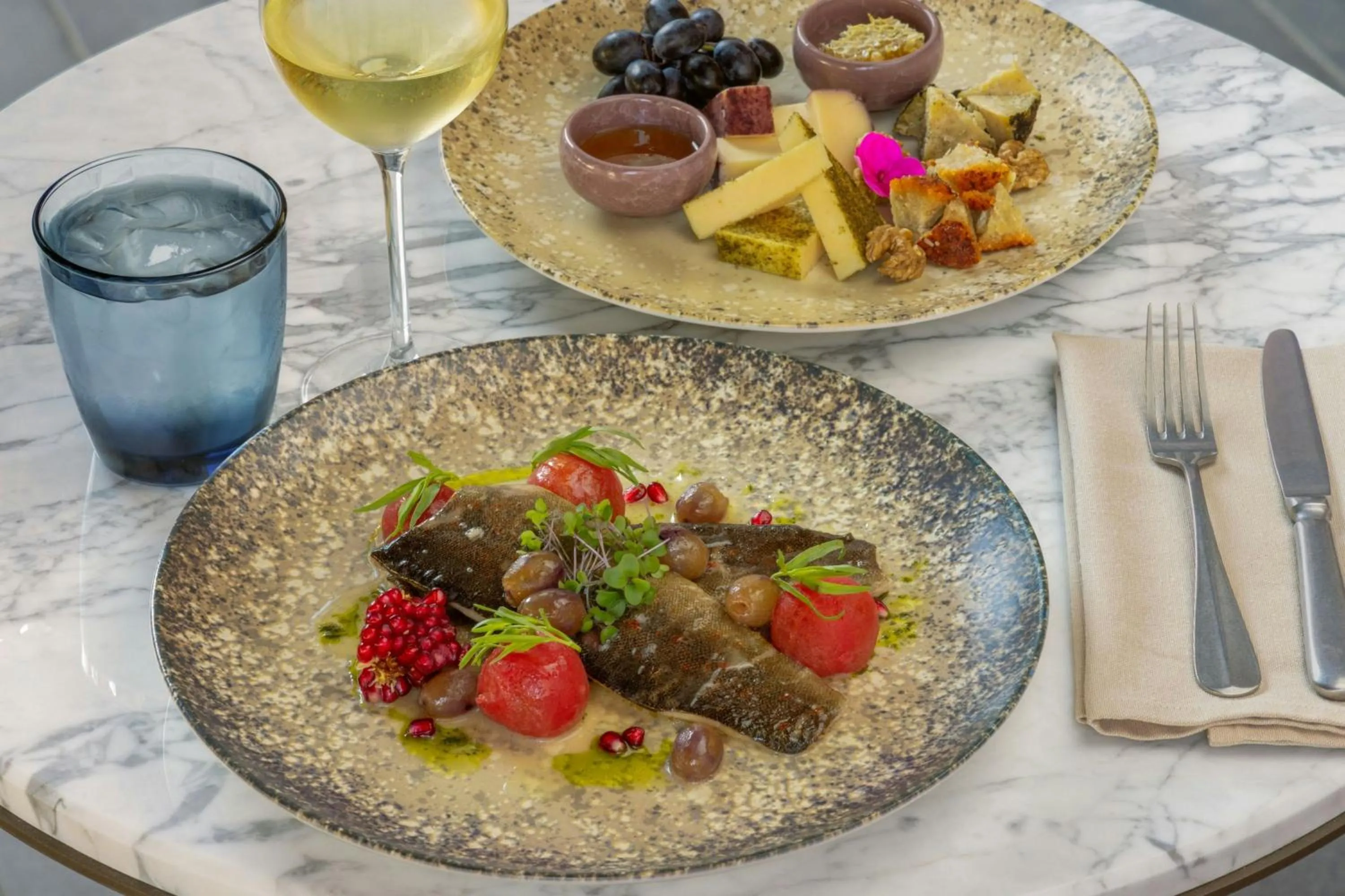 Restaurant/places to eat in Armenia Marriott Hotel Yerevan