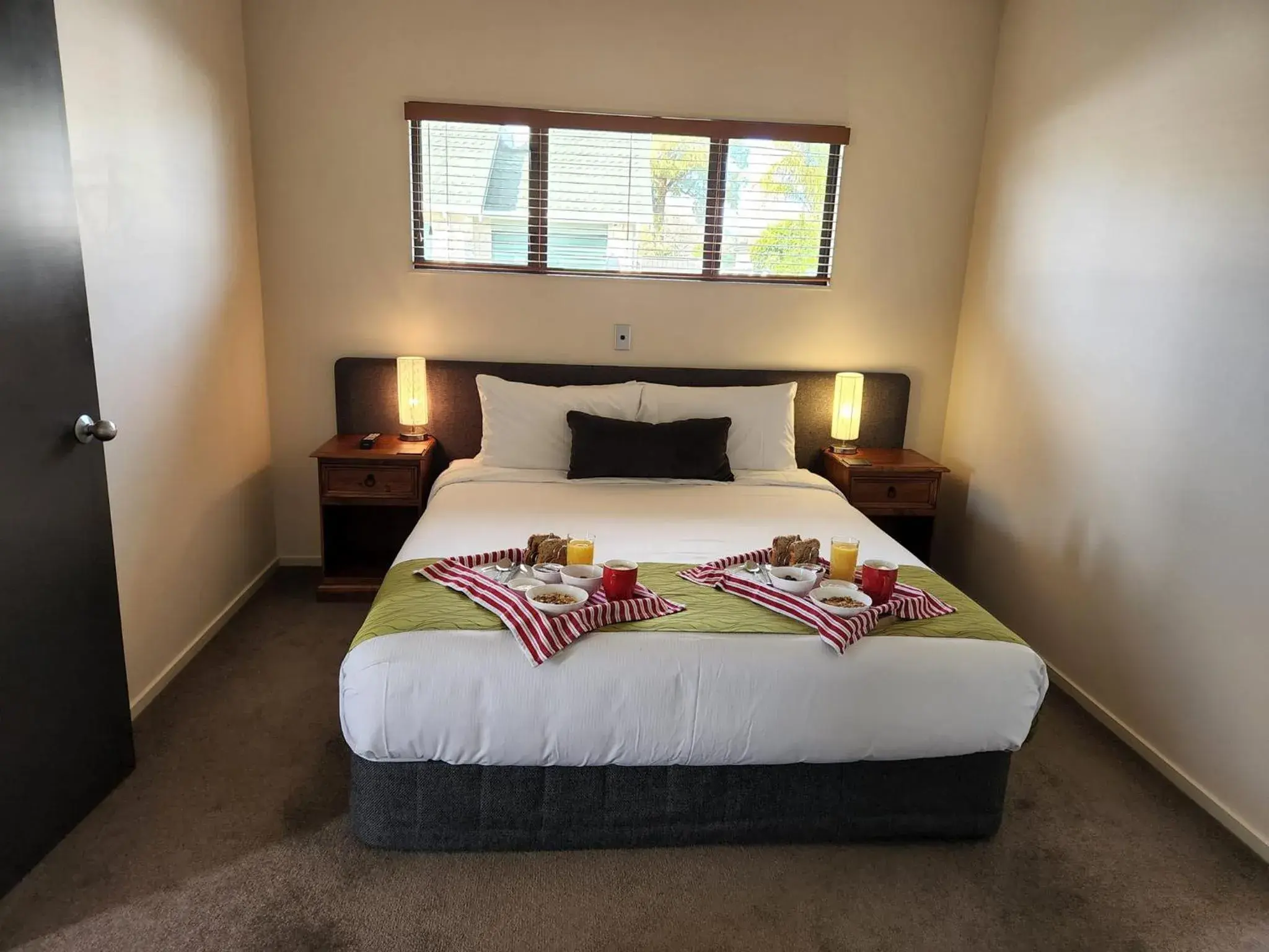 Deluxe Suite in Harvest Lodge Motel Deluxe Suite in Harvest Lodge Motel