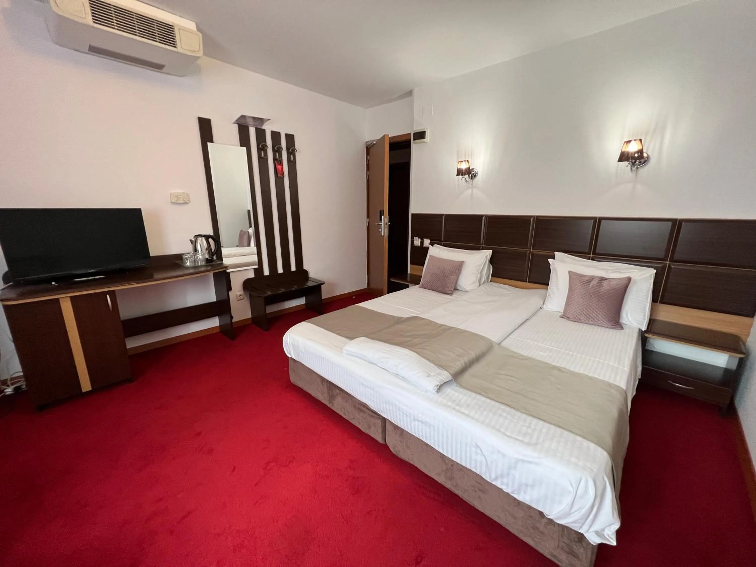 Photo of the whole room in Hotel Belvedere