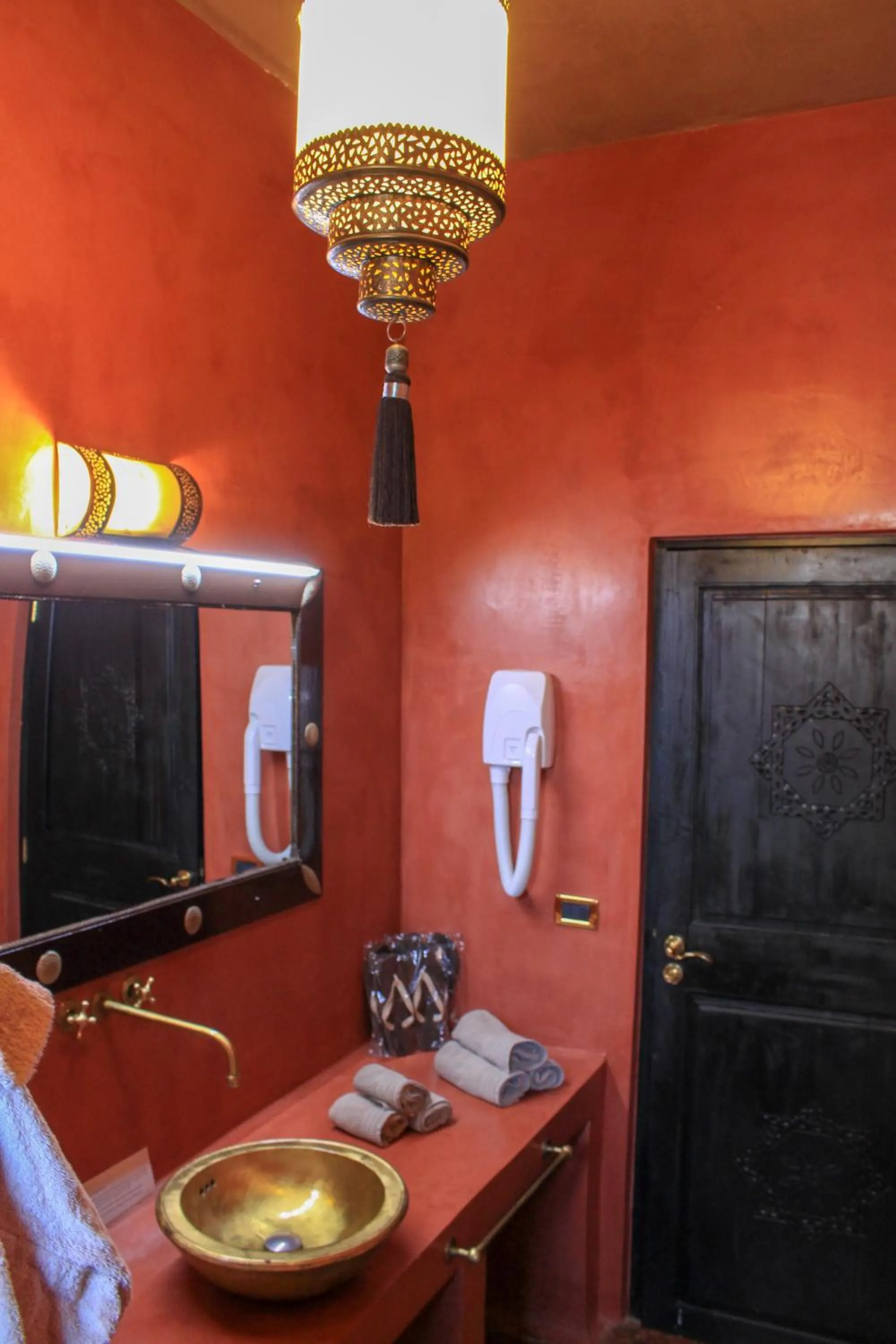 Bathroom in Masseria & Spa LuciaGiovanni