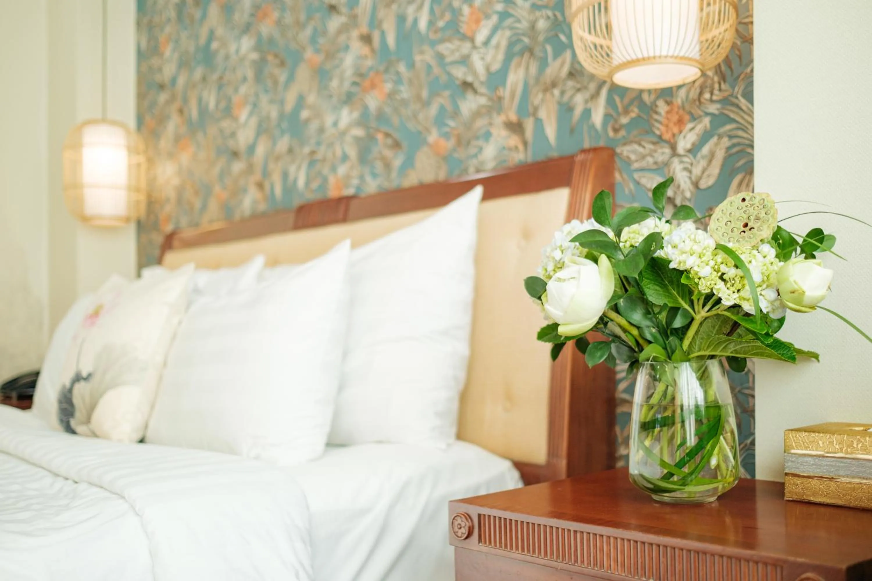 Bed in Sunset Westlake Hanoi Hotel