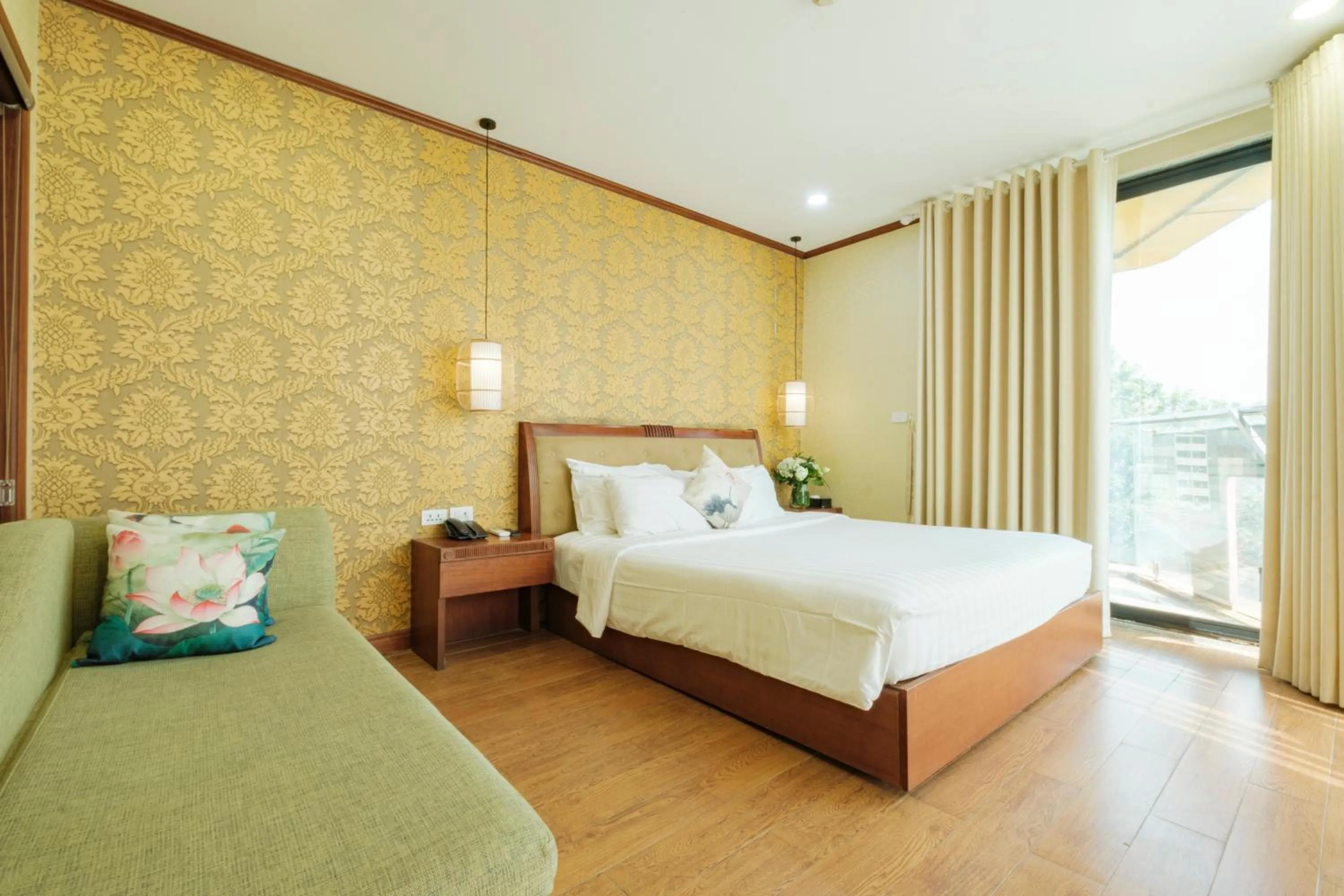 Bed in Sunset Westlake Hanoi Hotel