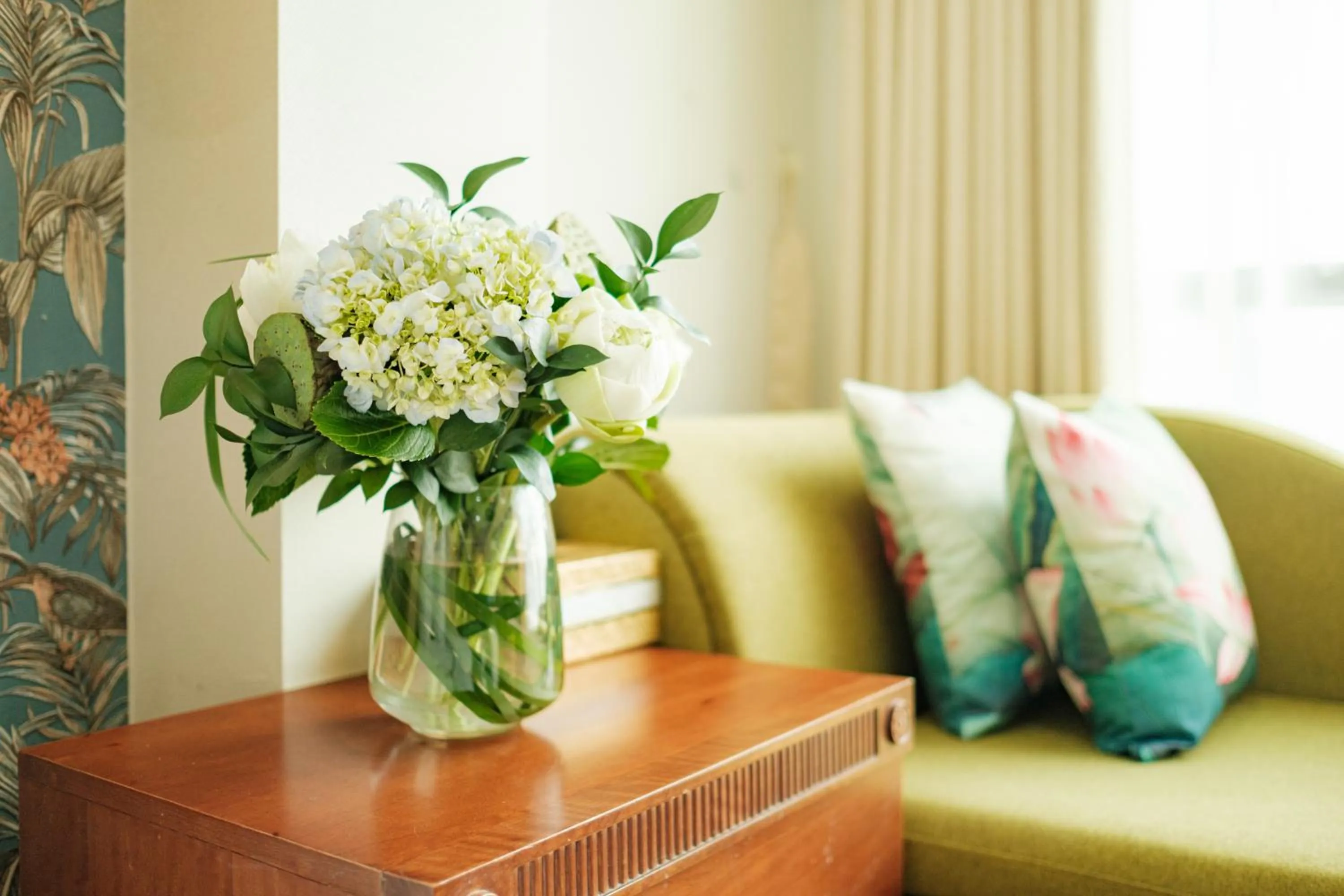 Sunset Westlake Hanoi Hotel