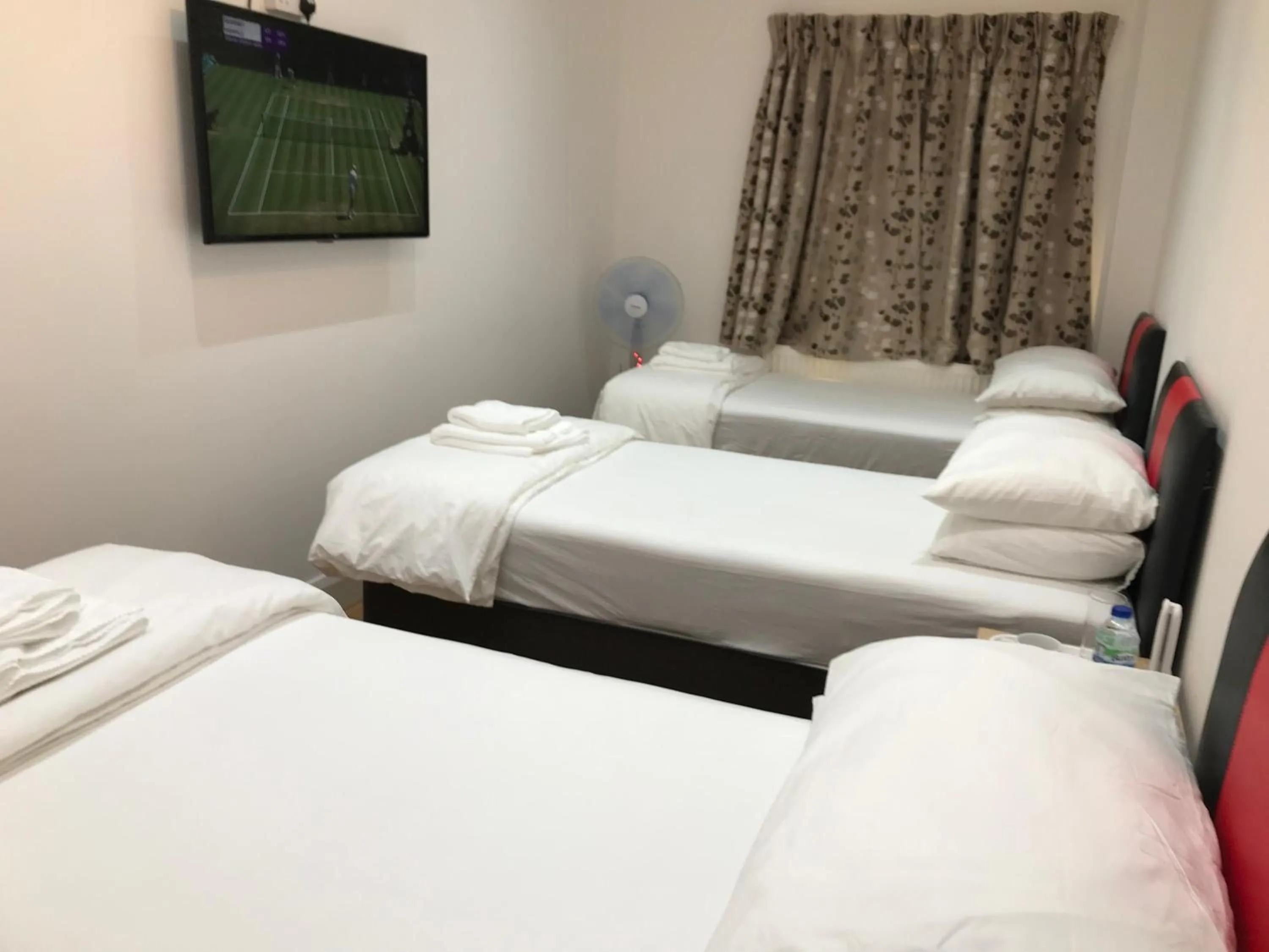 Bedroom, Bed in Oxford Bed and Breakfast