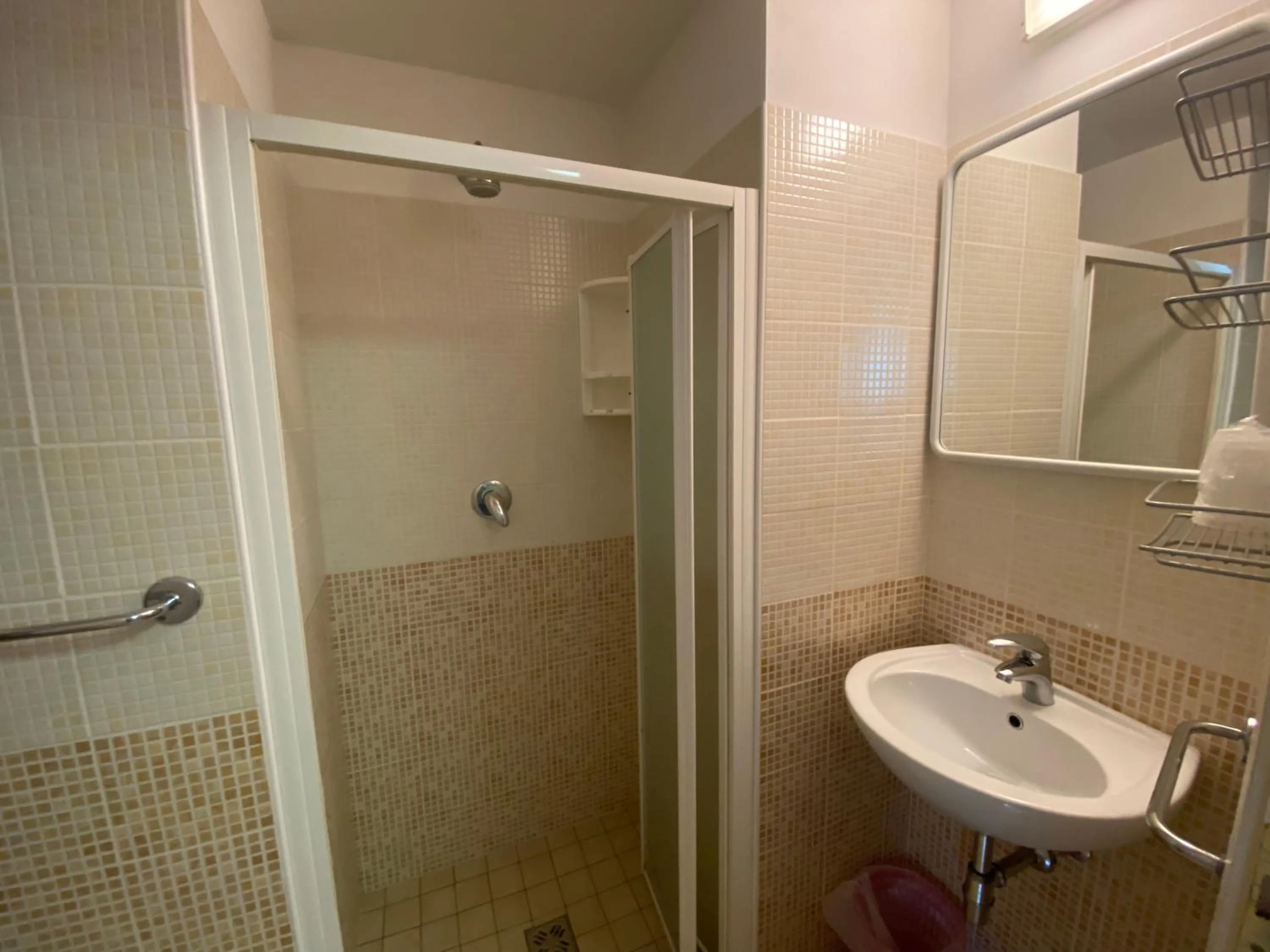 Shower in Hotel Nanni Garnì