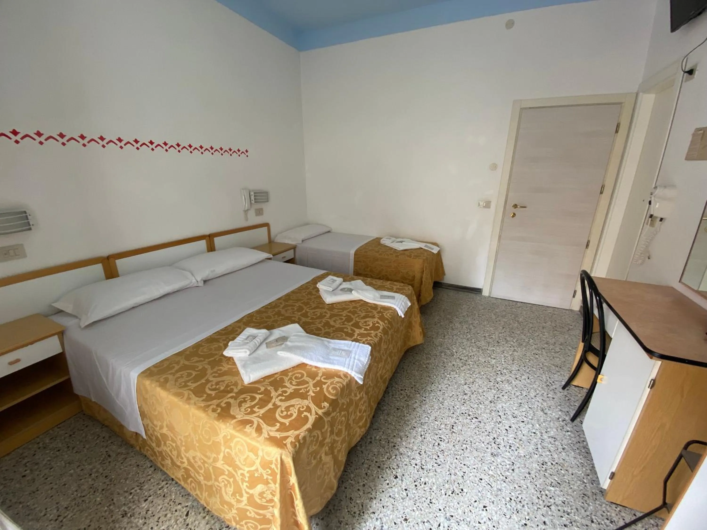Photo of the whole room, Bed in Hotel Nanni Garnì