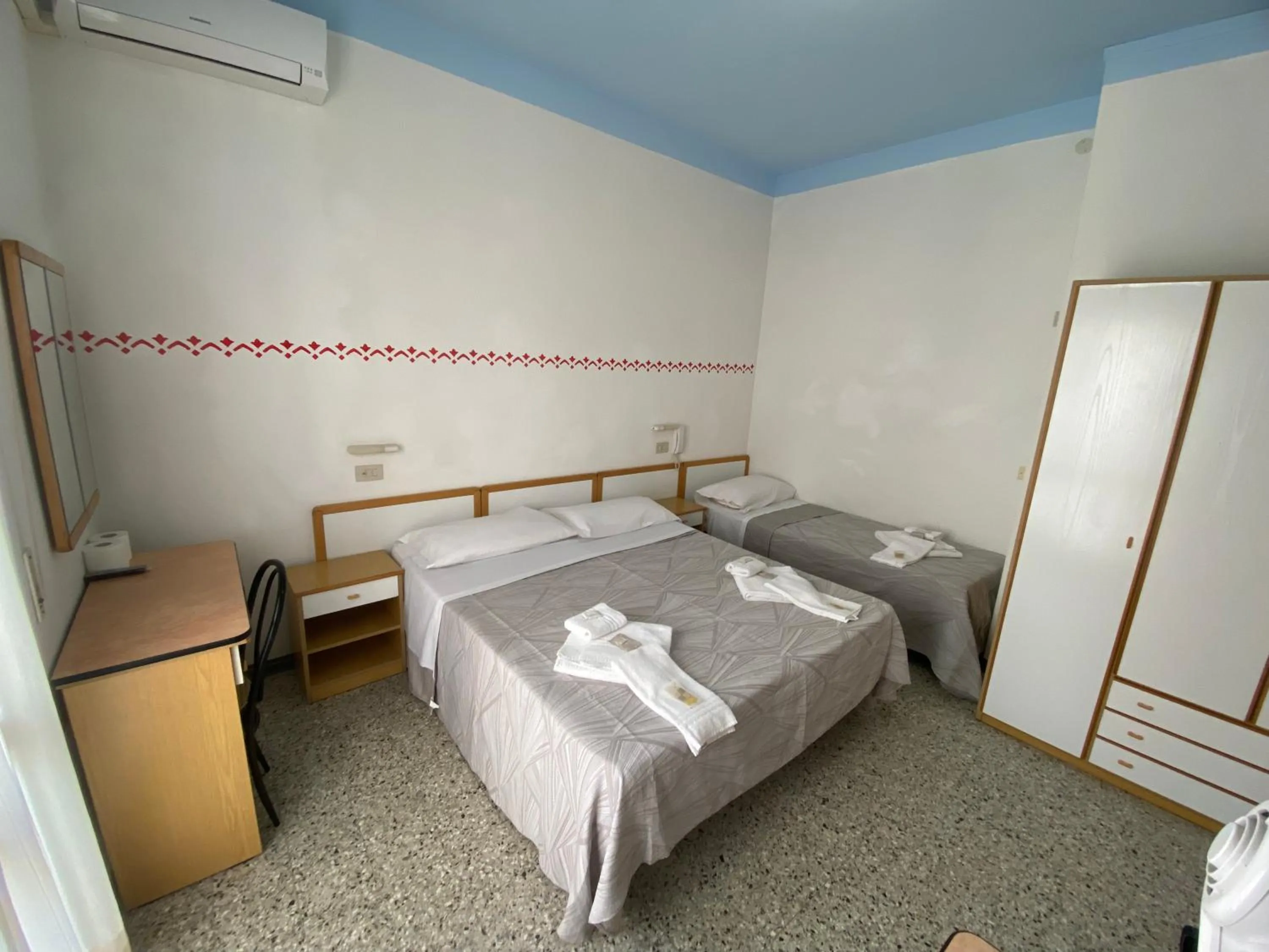 Photo of the whole room, Bed in Hotel Nanni Garnì