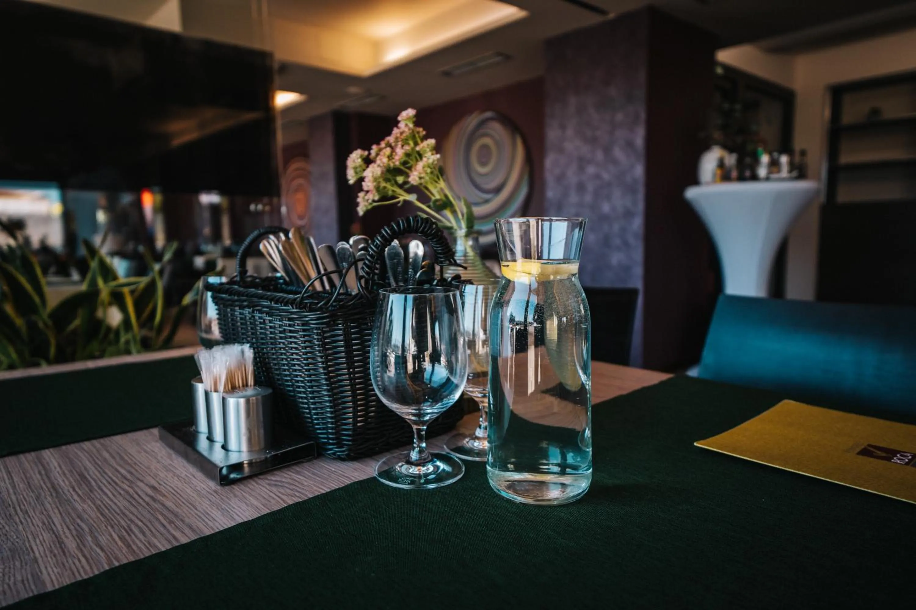 Restaurant/places to eat in Kongres Hotel Roca