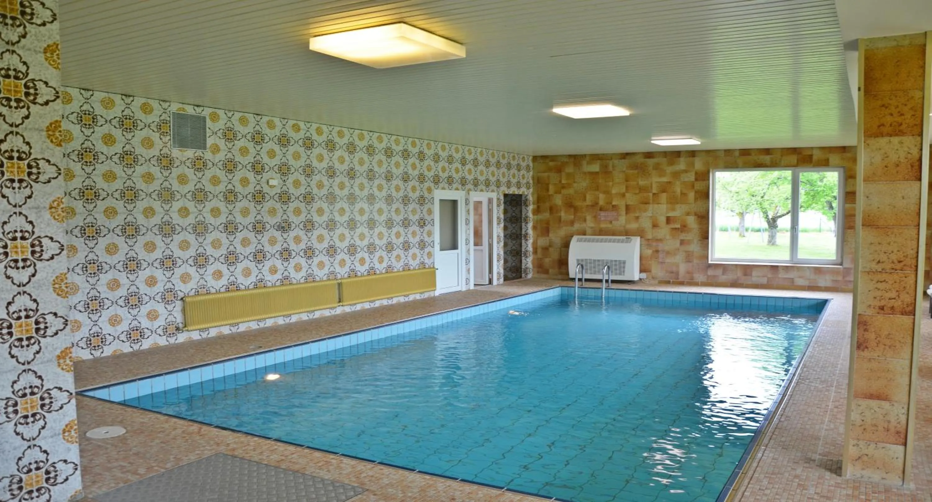 Swimming pool in Hotel Fantur