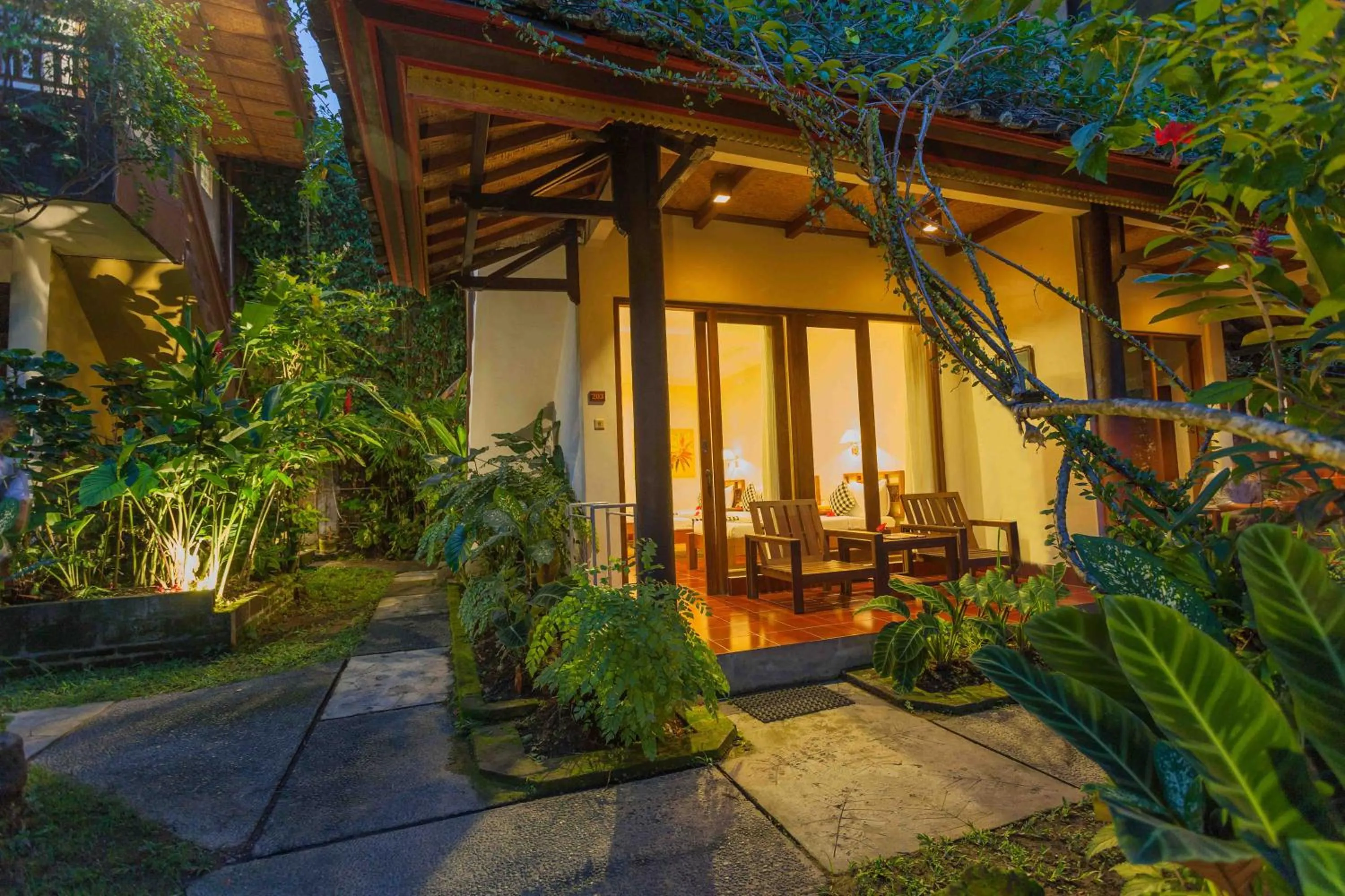 Day in Ubud Inn Cottage by Prasi