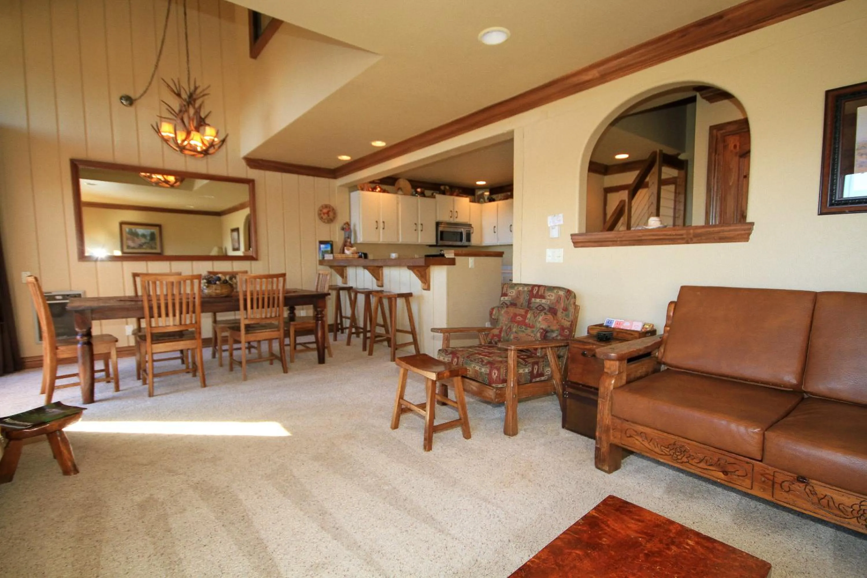 Other in Mammoth Ski Racquet Club 67