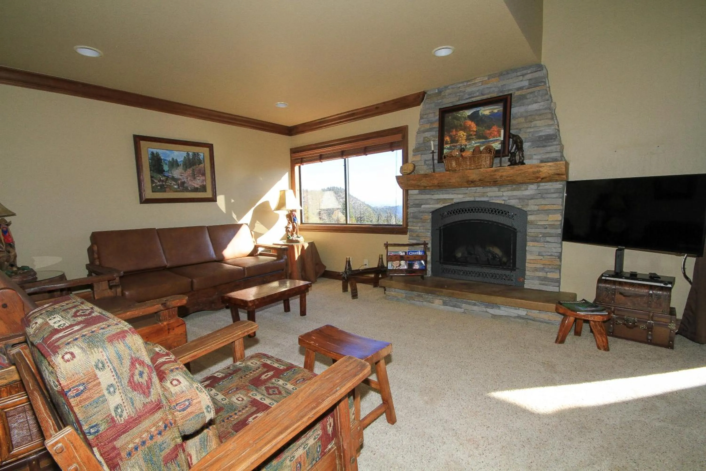 Other in Mammoth Ski Racquet Club 67