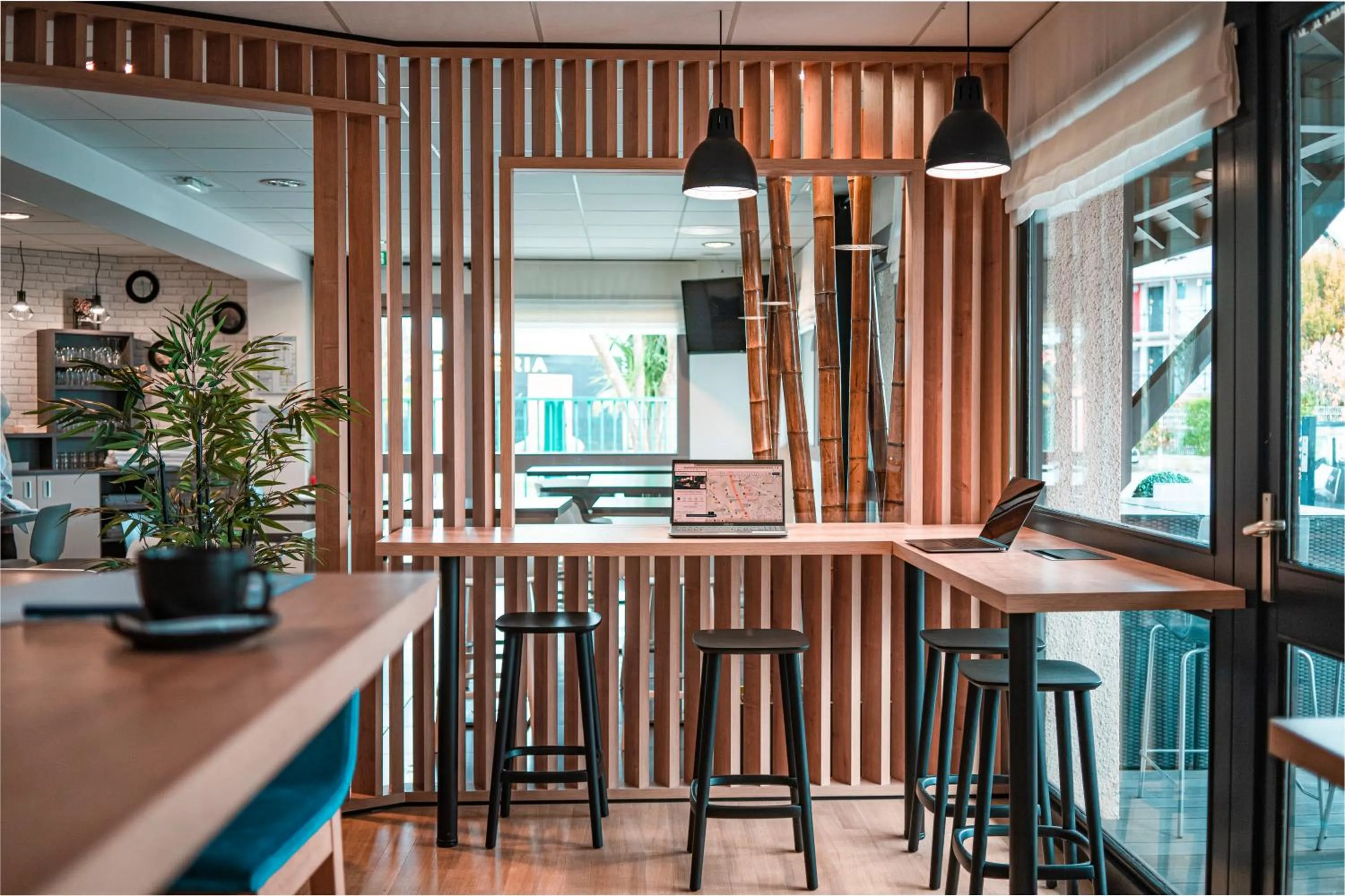 Dining area in Kyriad Saint Brieuc - Tregueux