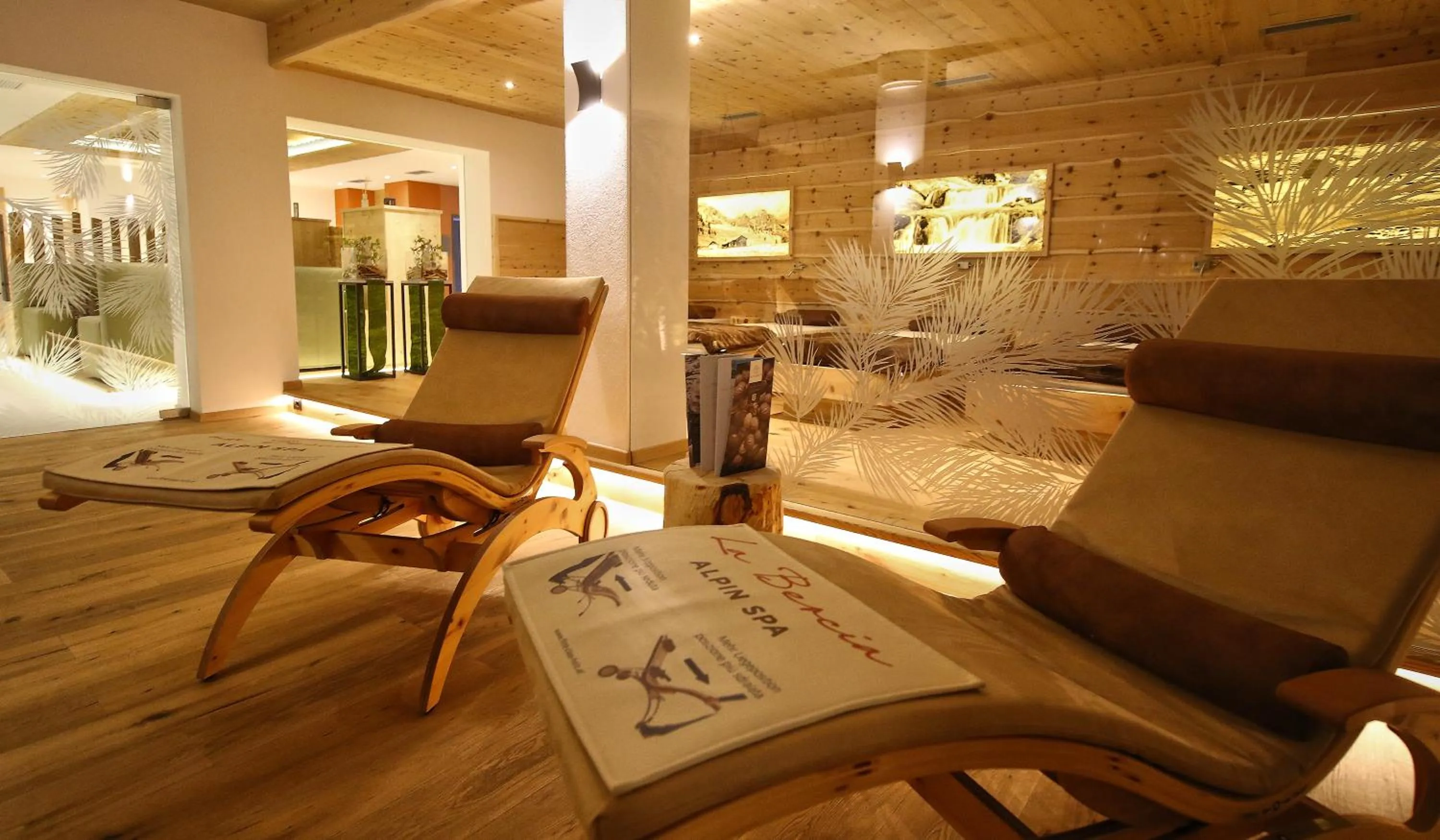 Spa and wellness centre/facilities in La Bercia Alpine Lodge & Spa