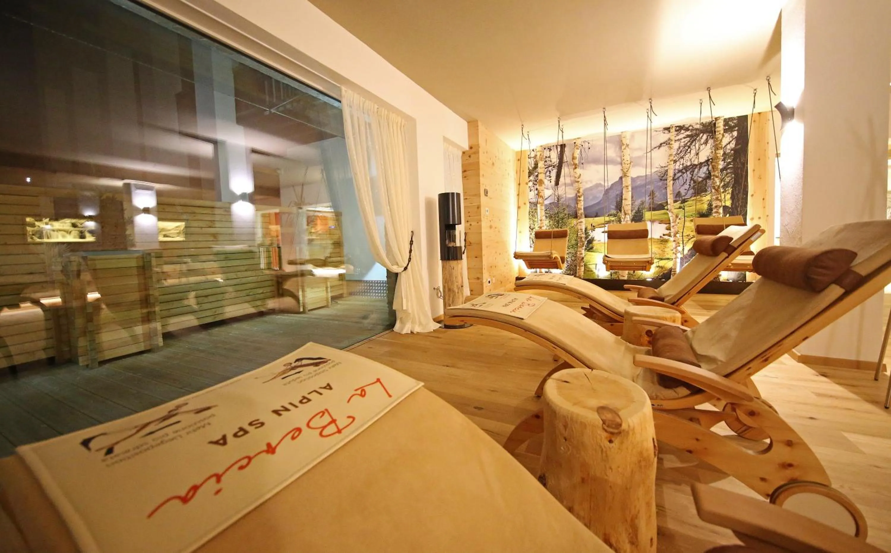 Spa and wellness centre/facilities in La Bercia Alpine Lodge & Spa