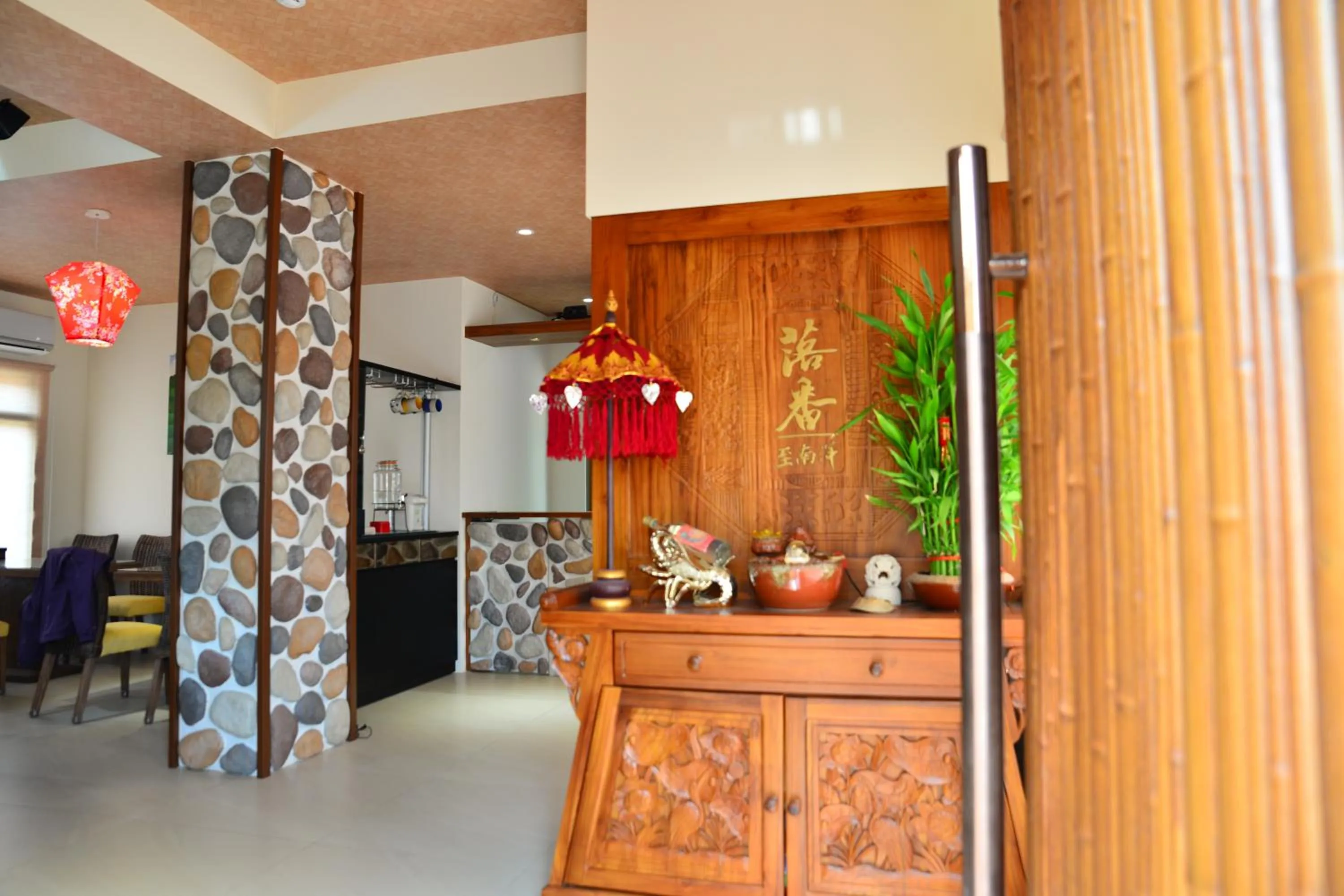 Decorative detail in Road Found