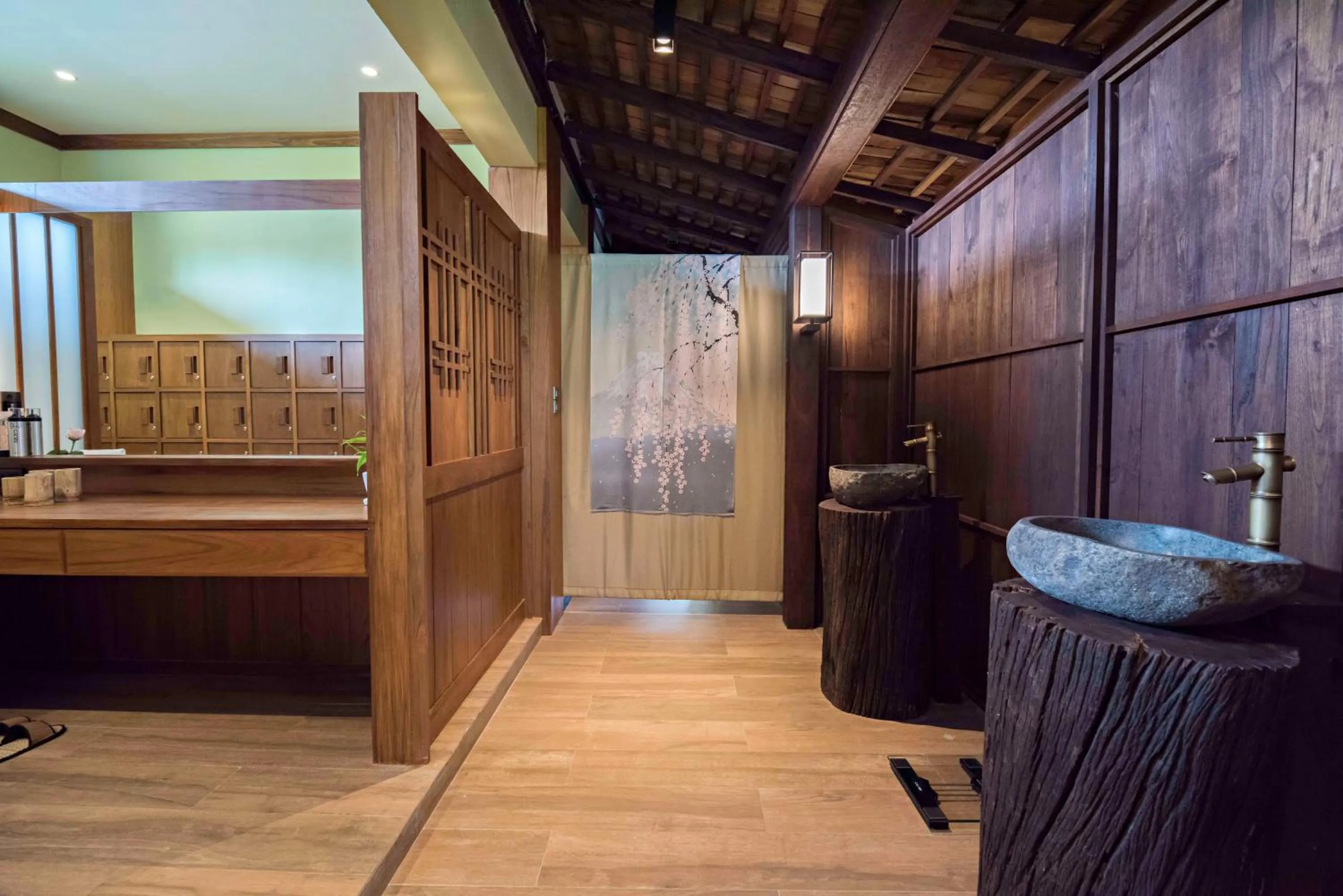 Hot Tub in Onsen at Moncham