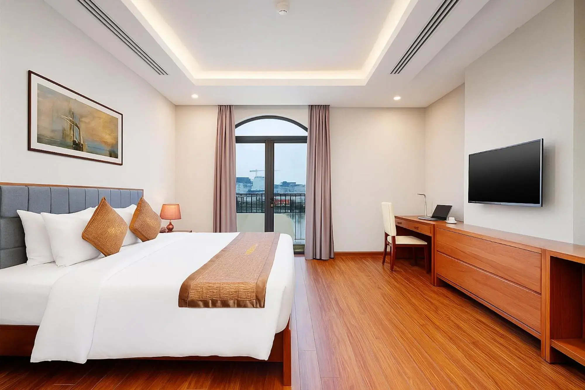 Two-Bedroom Apartment in Mercury Boutique Hotel Two-Bedroom Apartment in Mercury Boutique Hotel