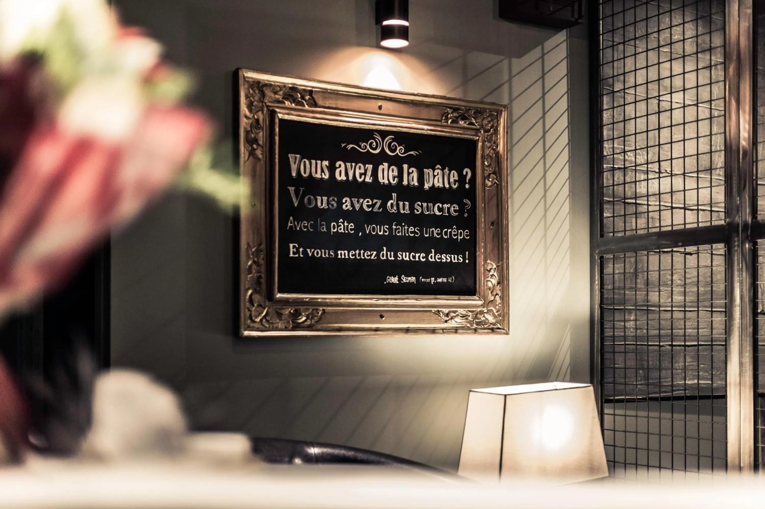 Logo/Certificate/Sign in Chamois Lodge