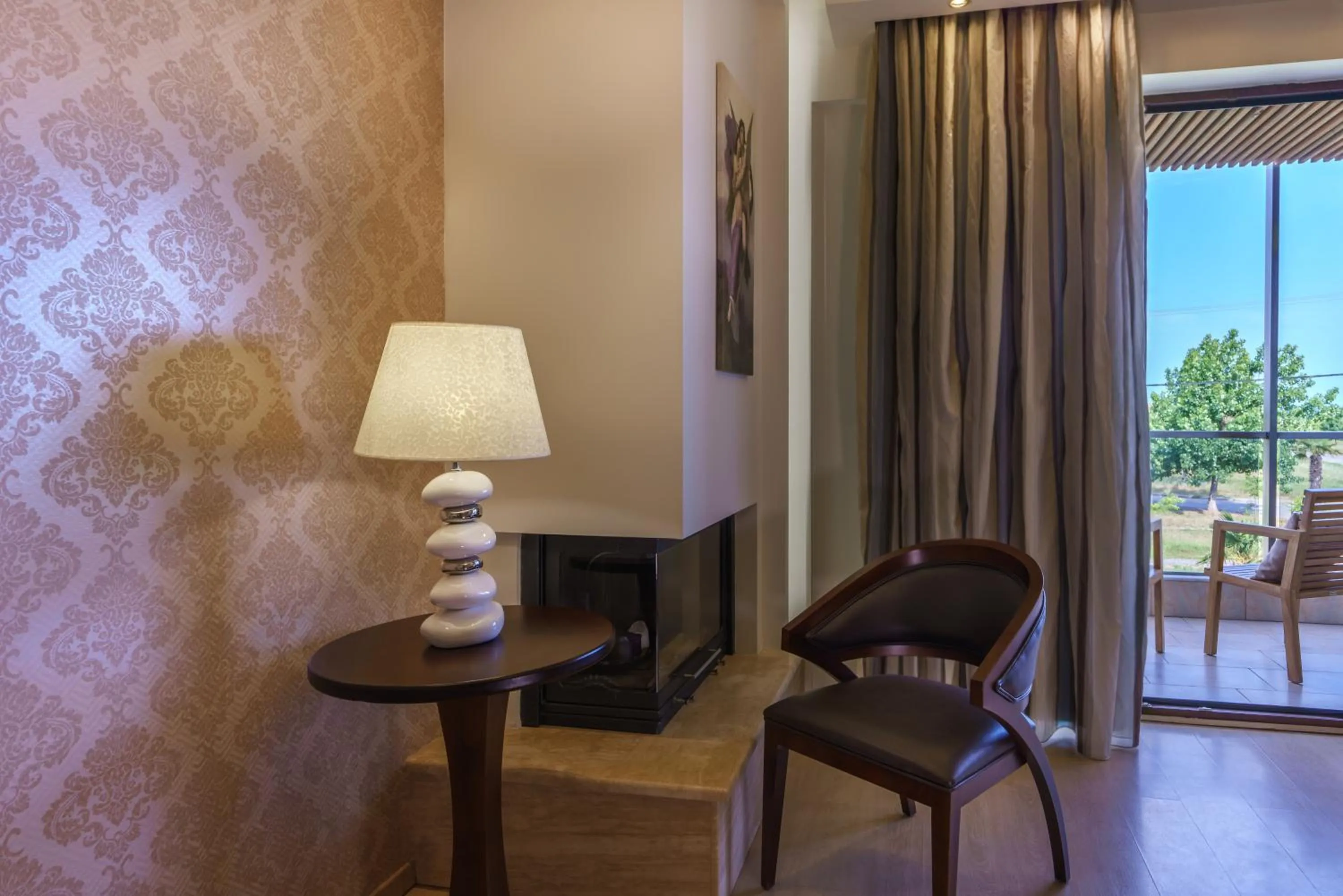 Living room in Cosmopolitan Hotel