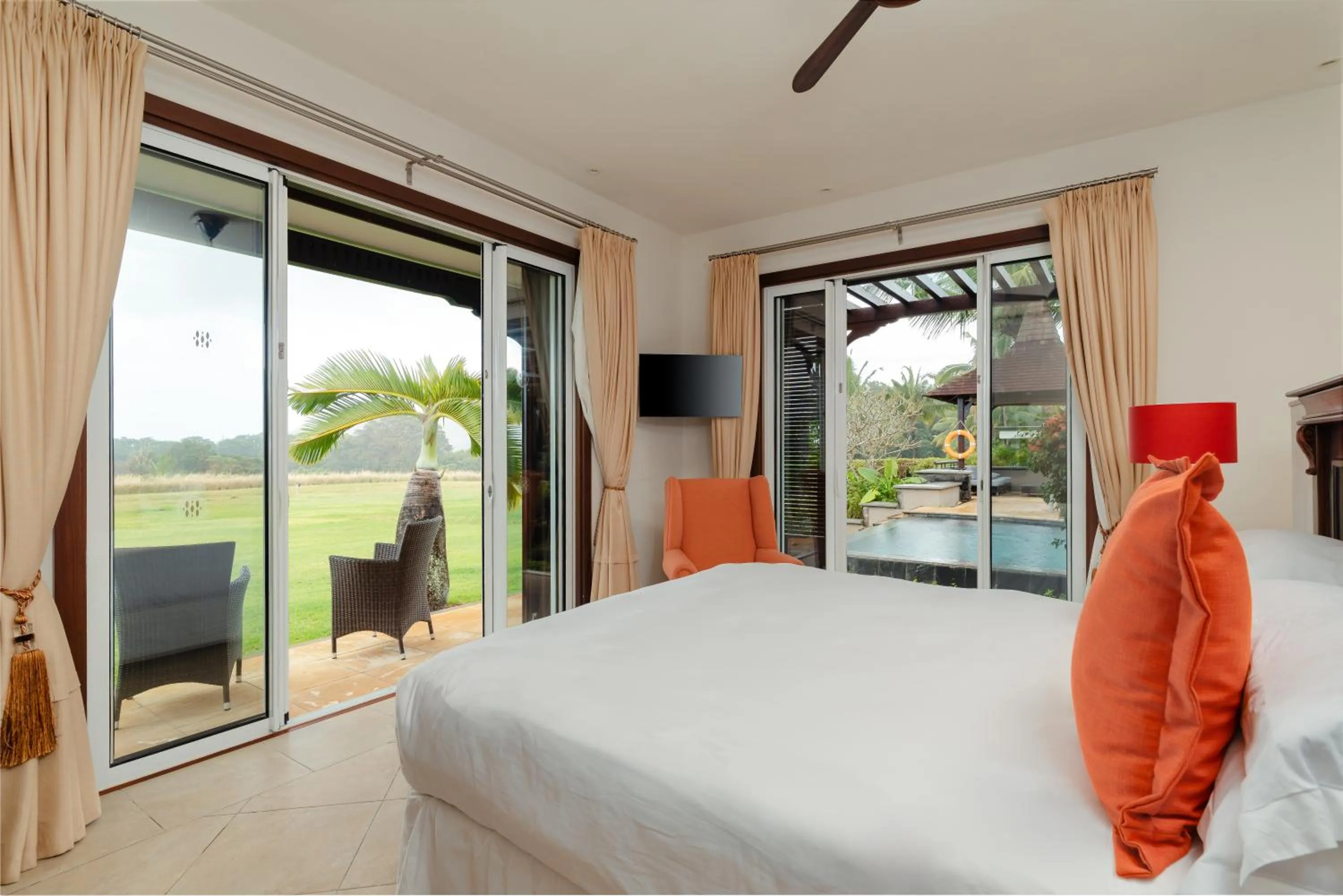 Natural landscape, Bed in Heritage The Villas