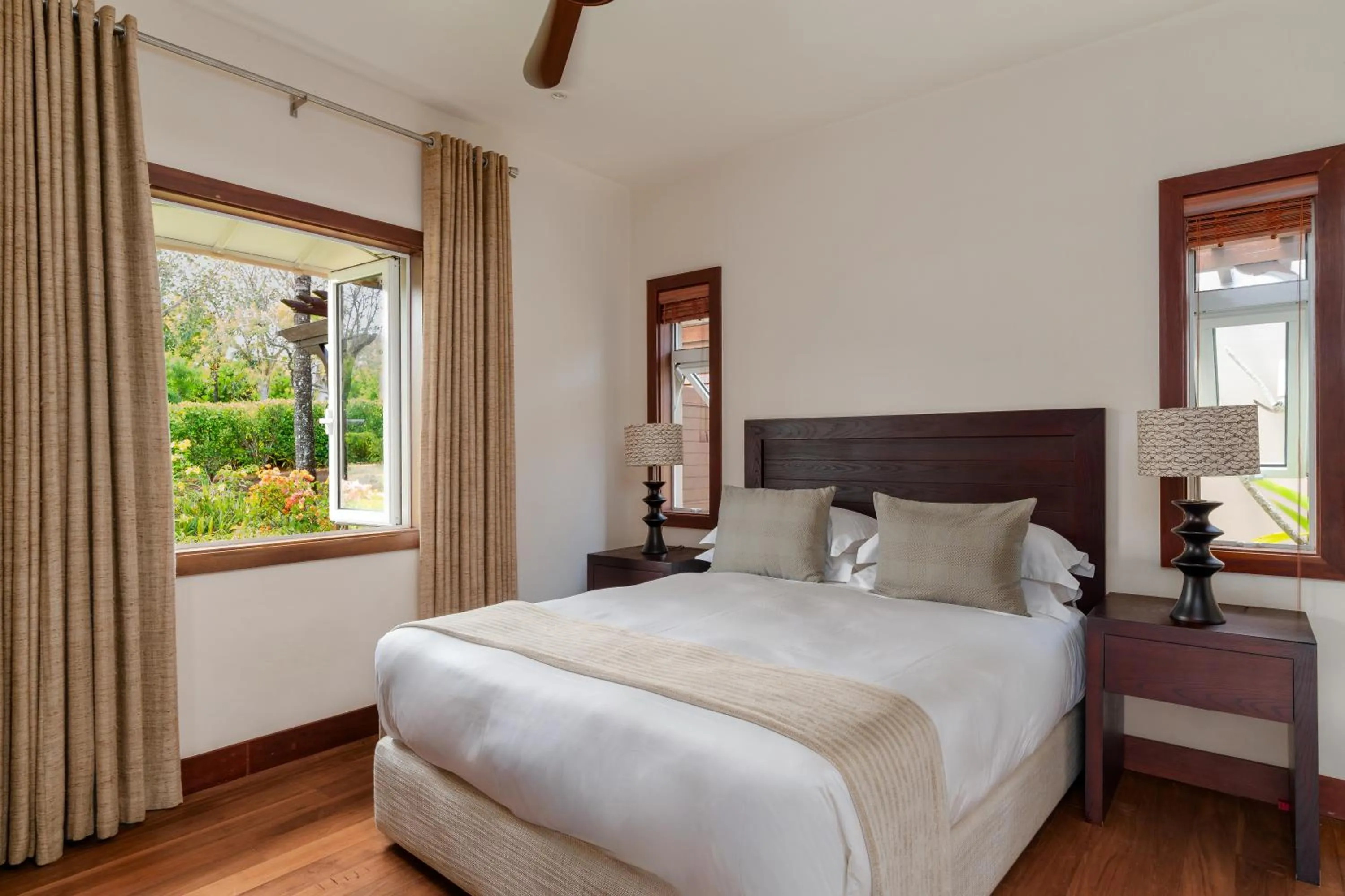 Bedroom, Bed in Heritage The Villas