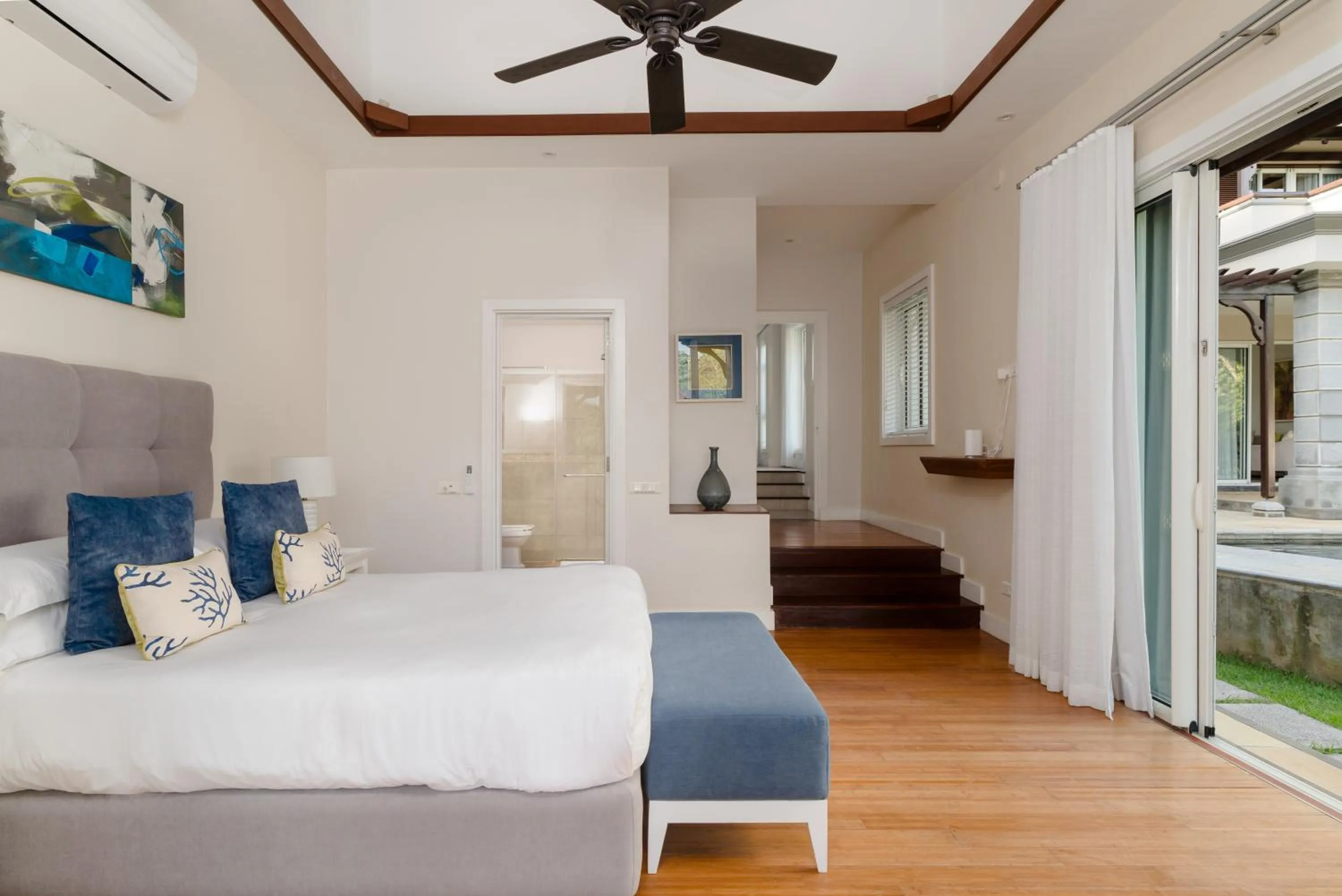 Bedroom, Bed in Heritage The Villas