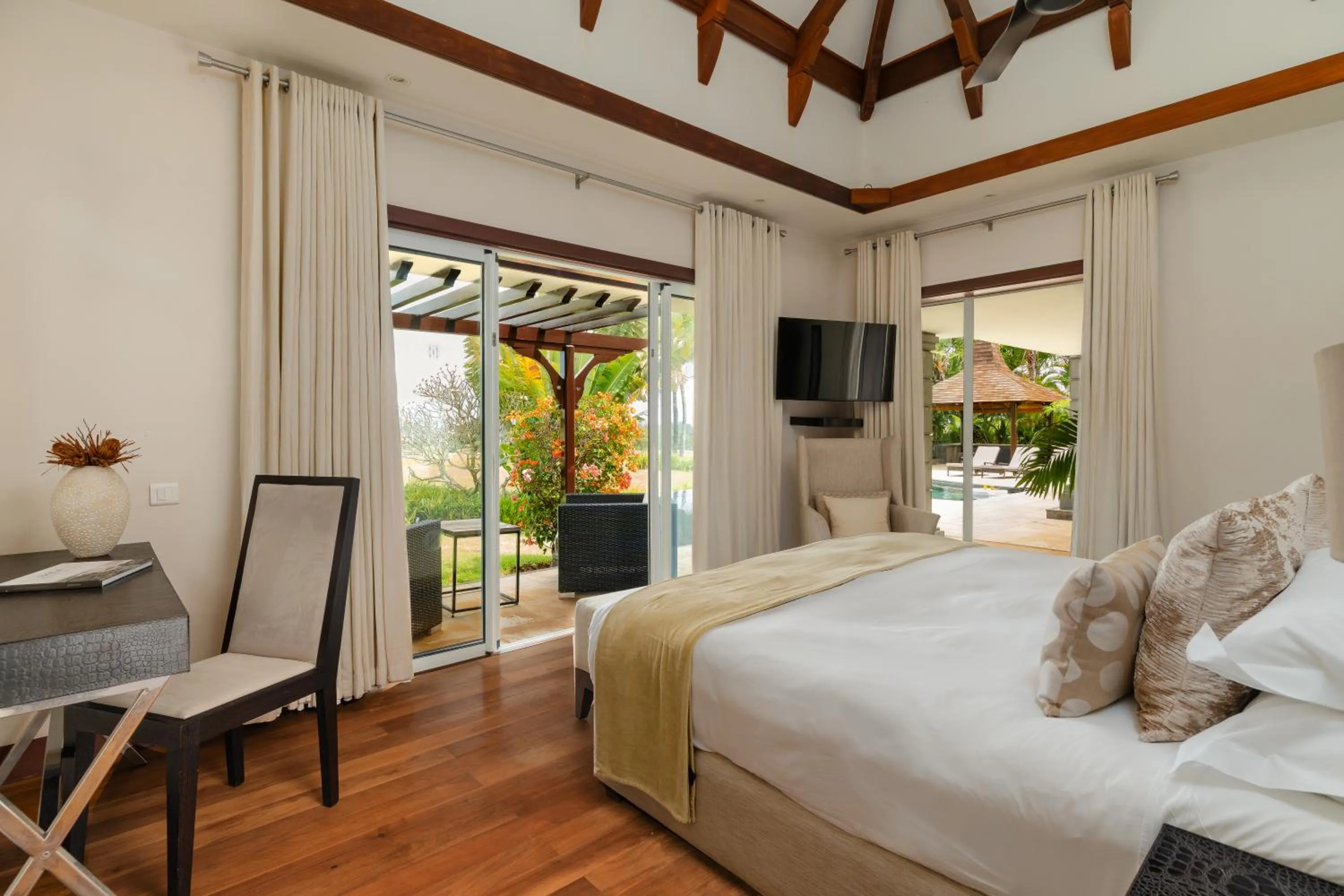 TV and multimedia, Bed in Heritage The Villas