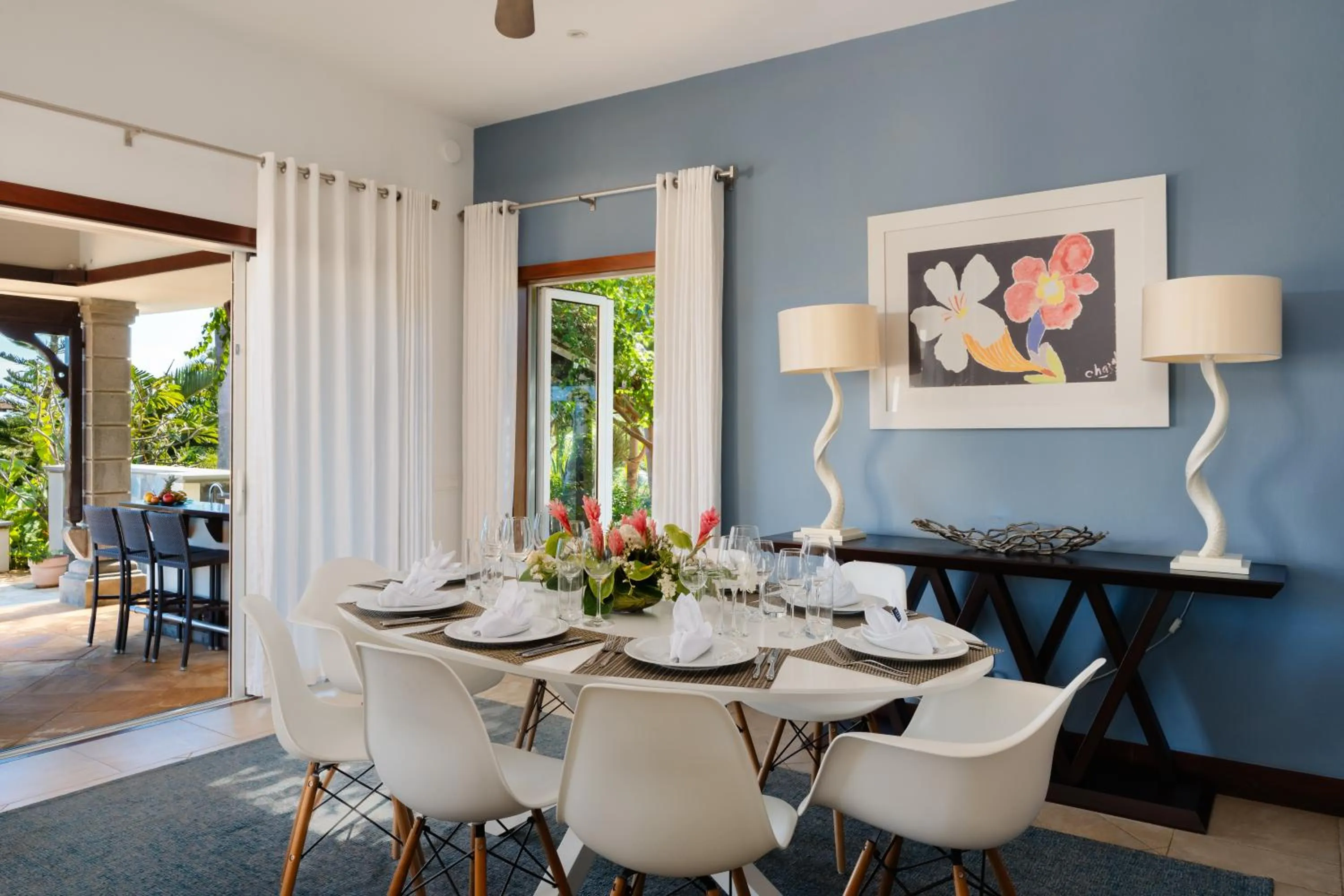 Dining area in Heritage The Villas