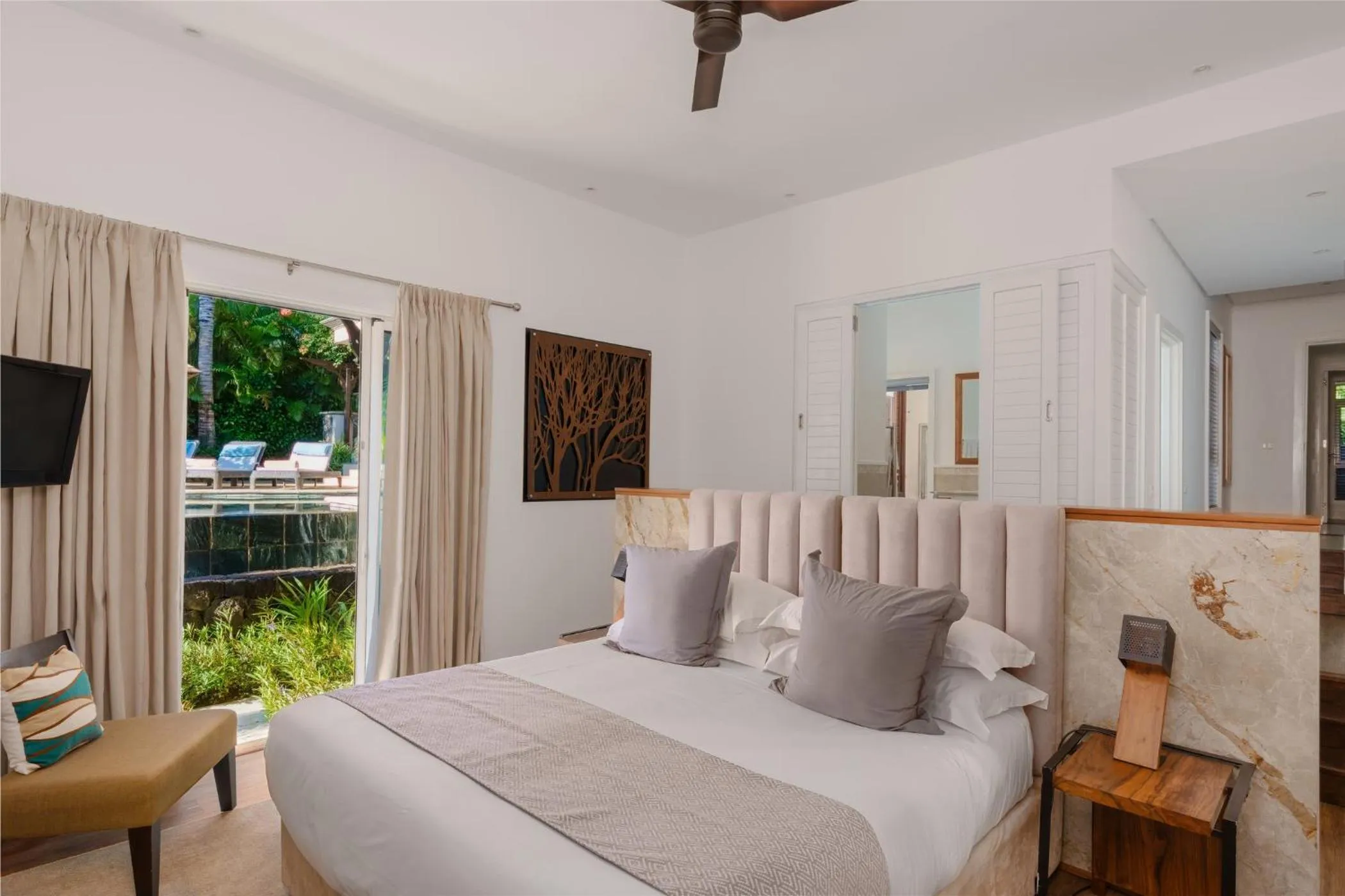 Bedroom, Bed in Heritage The Villas