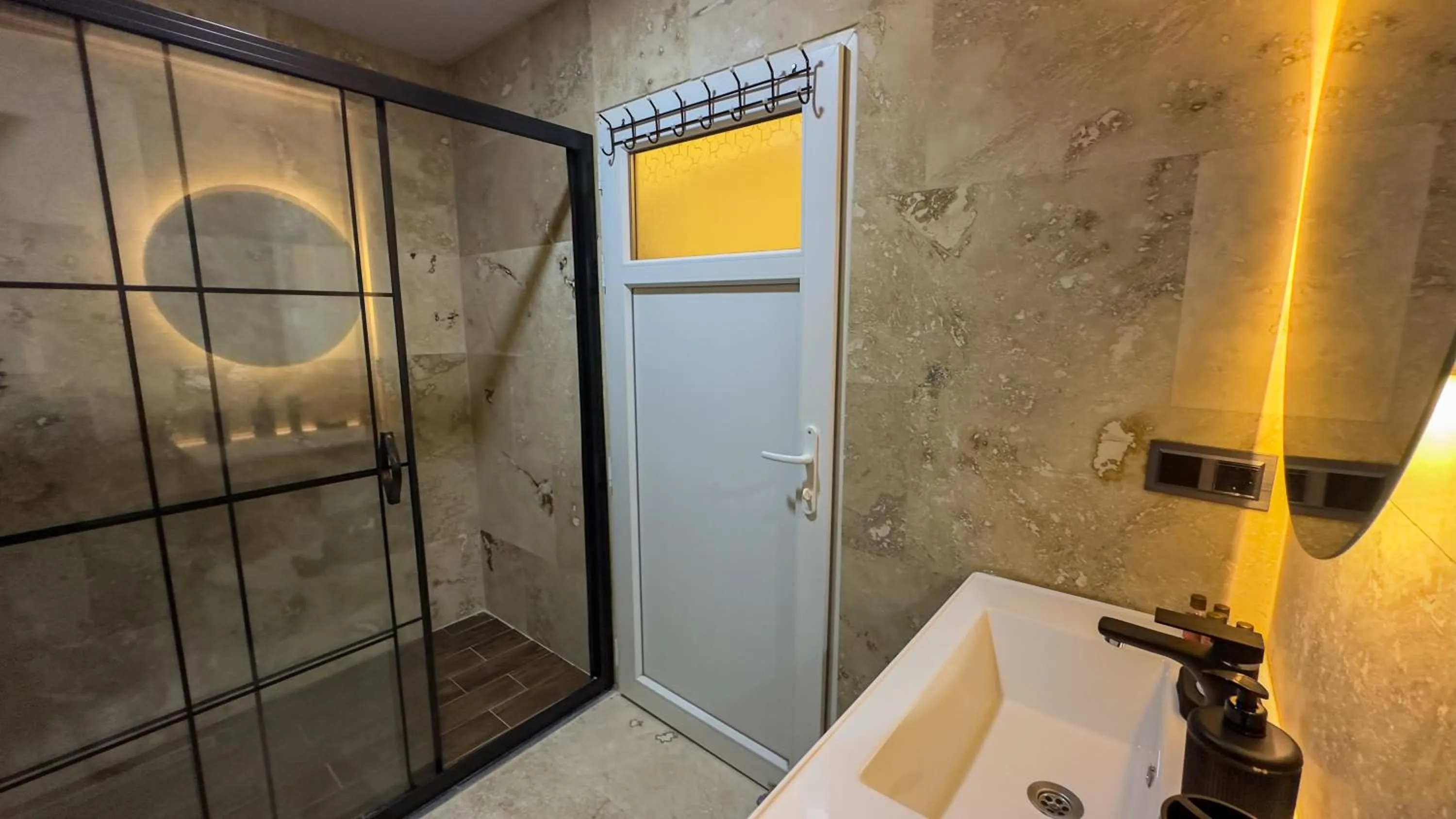 Casablanca Garden Hotel