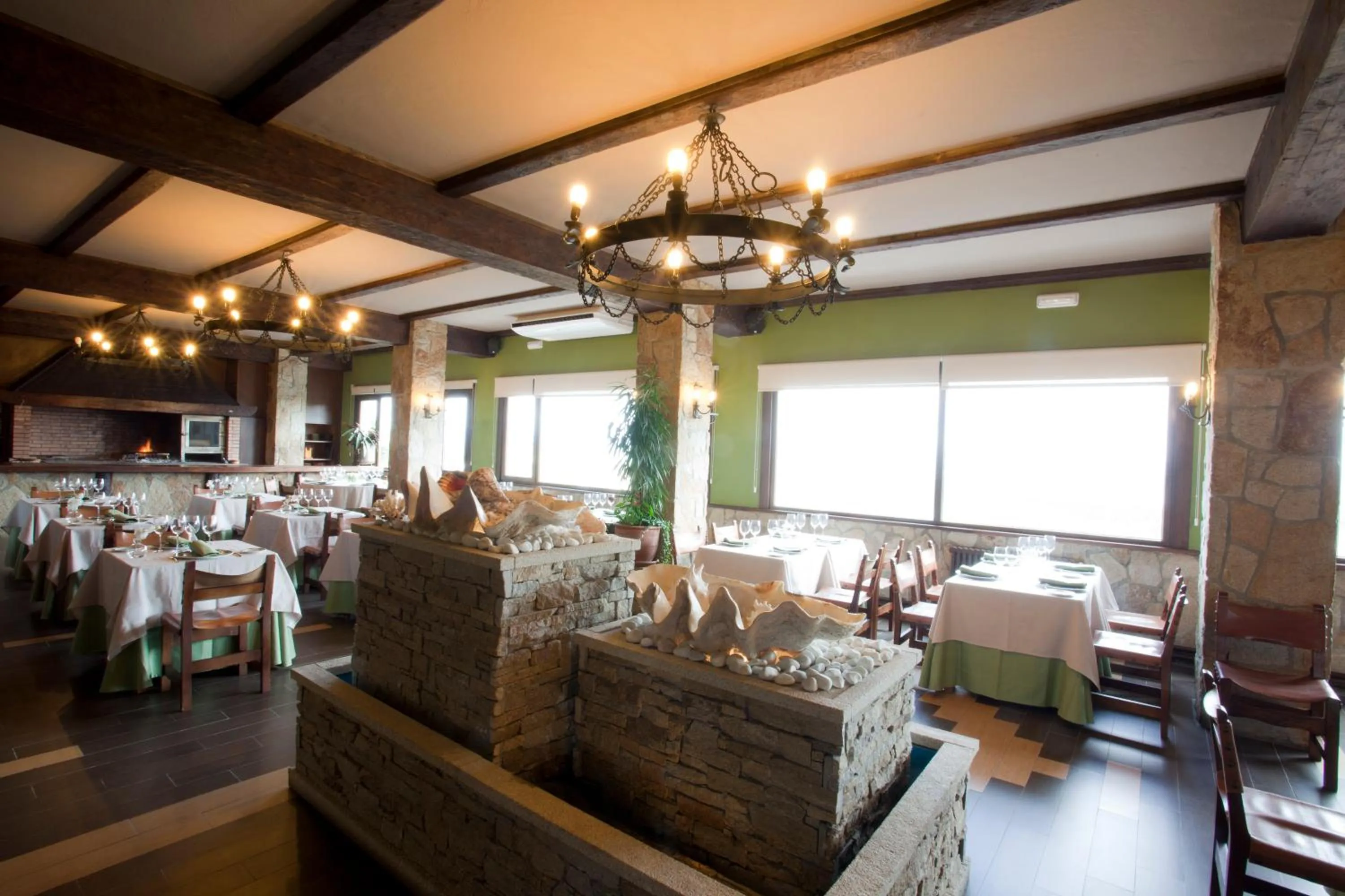 Restaurant/places to eat in Hotel Os Olivos