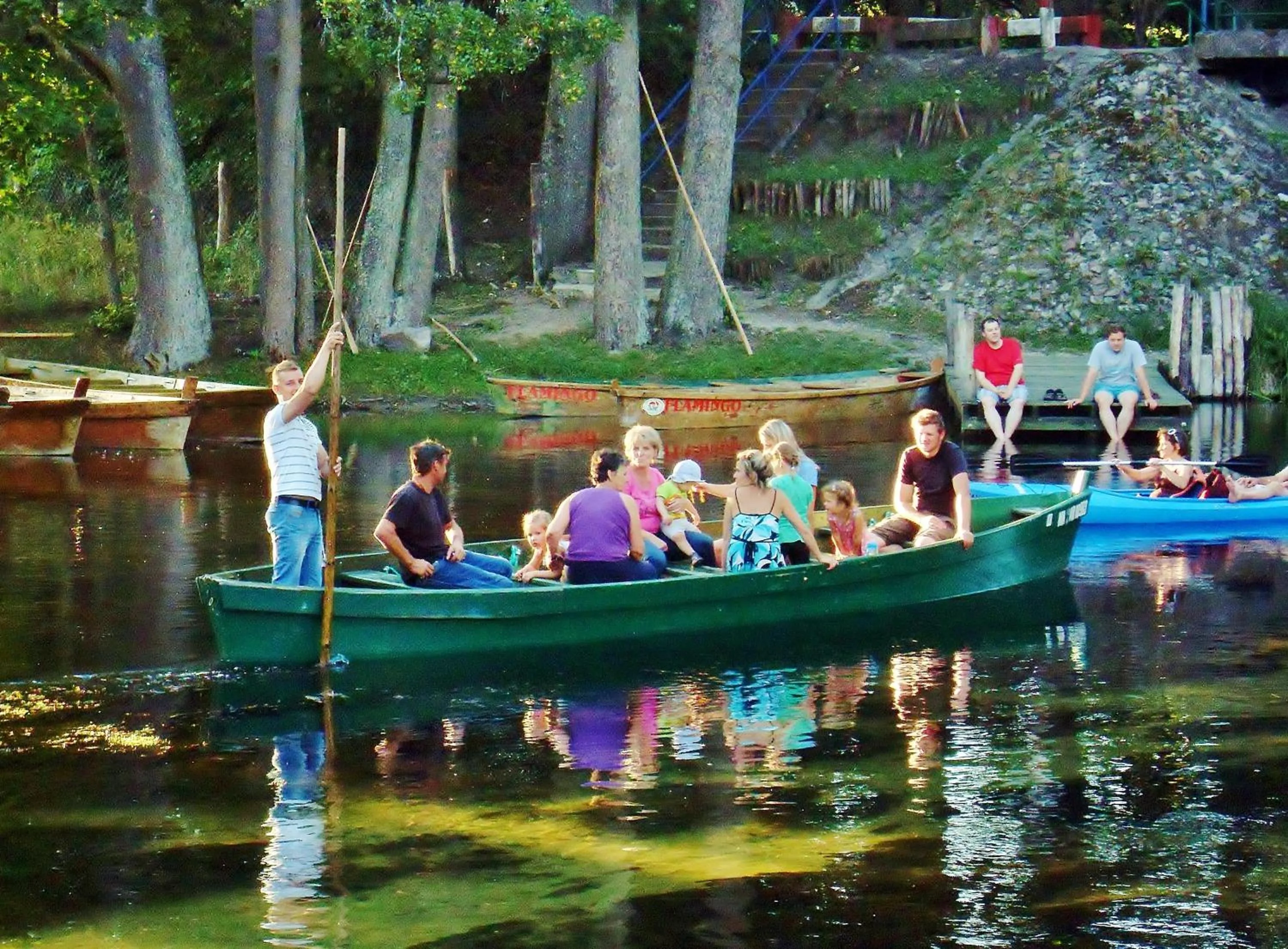 Entertainment in Willa Cyklada, grill, śniadania, jezioro,przystań,tawerna-200m, park linowy-400m, centrum,aquapark-900m