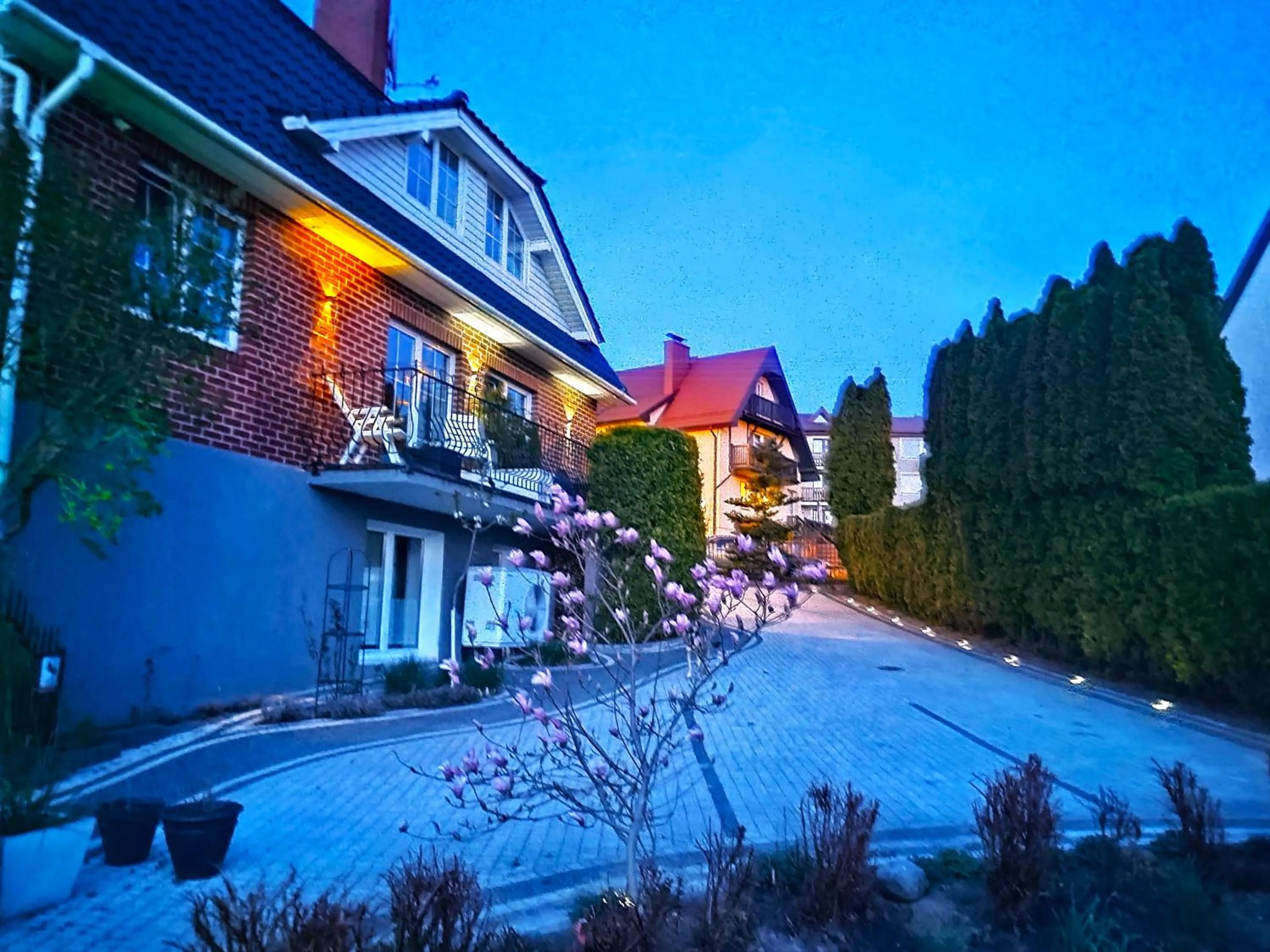 Property building in Willa Cyklada, grill, śniadania, jezioro,przystań,tawerna-200m, park linowy-400m, centrum,aquapark-900m