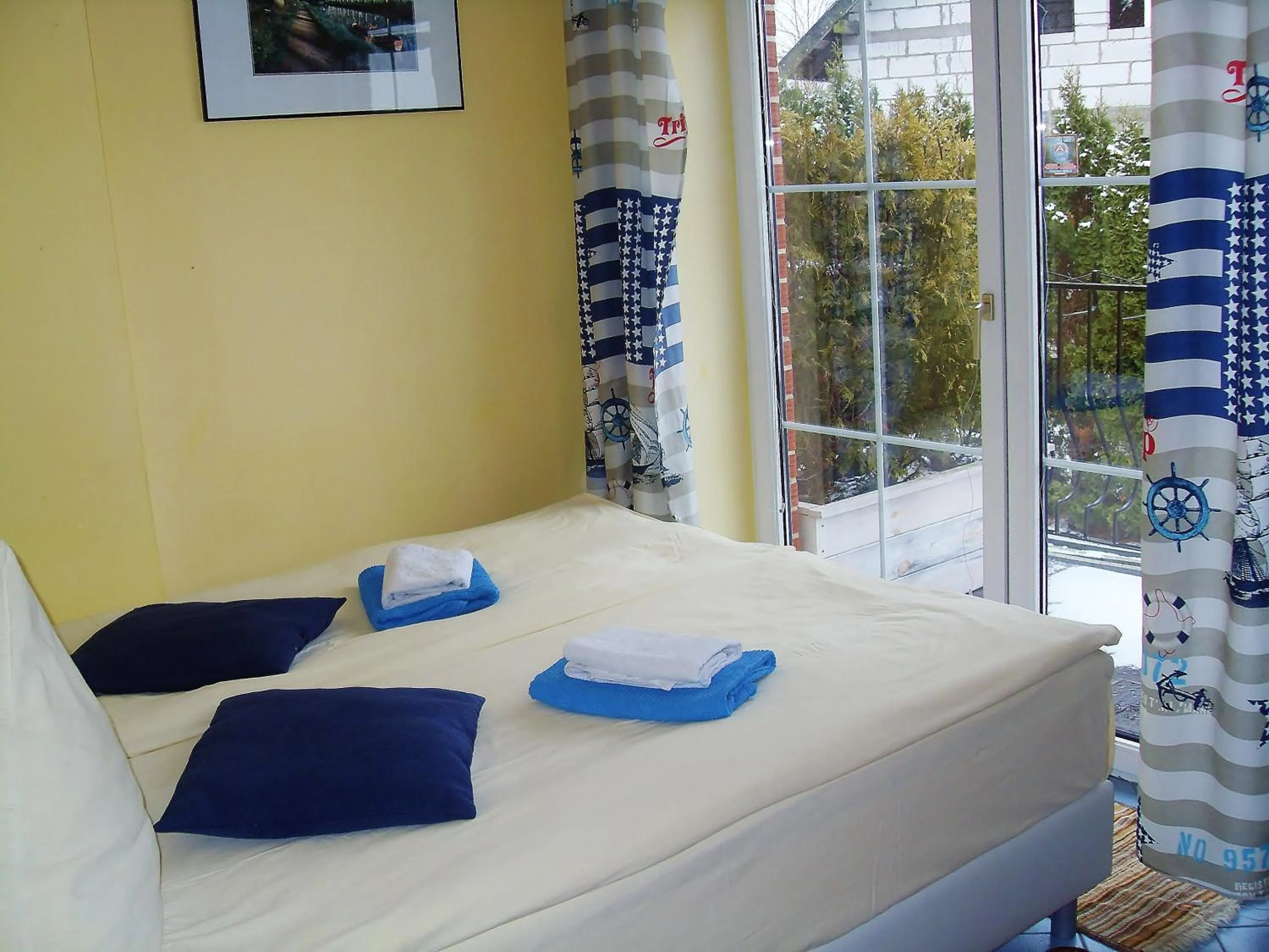 Photo of the whole room, Bed in Willa Cyklada, grill, śniadania, jezioro,przystań,tawerna-200m, park linowy-400m, centrum,aquapark-900m