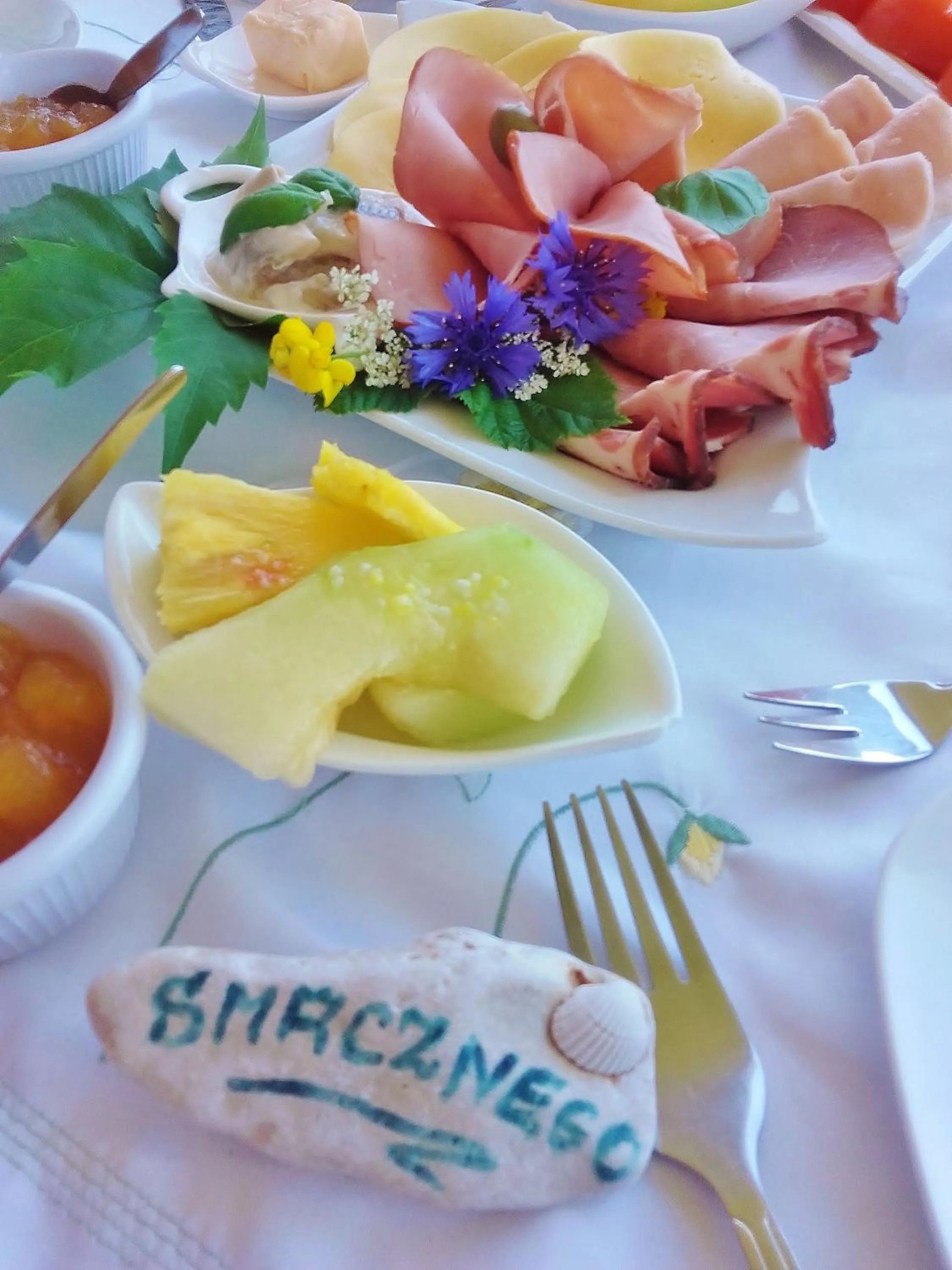 Continental breakfast in Willa Cyklada, grill, śniadania, jezioro,przystań,tawerna-200m, park linowy-400m, centrum,aquapark-900m