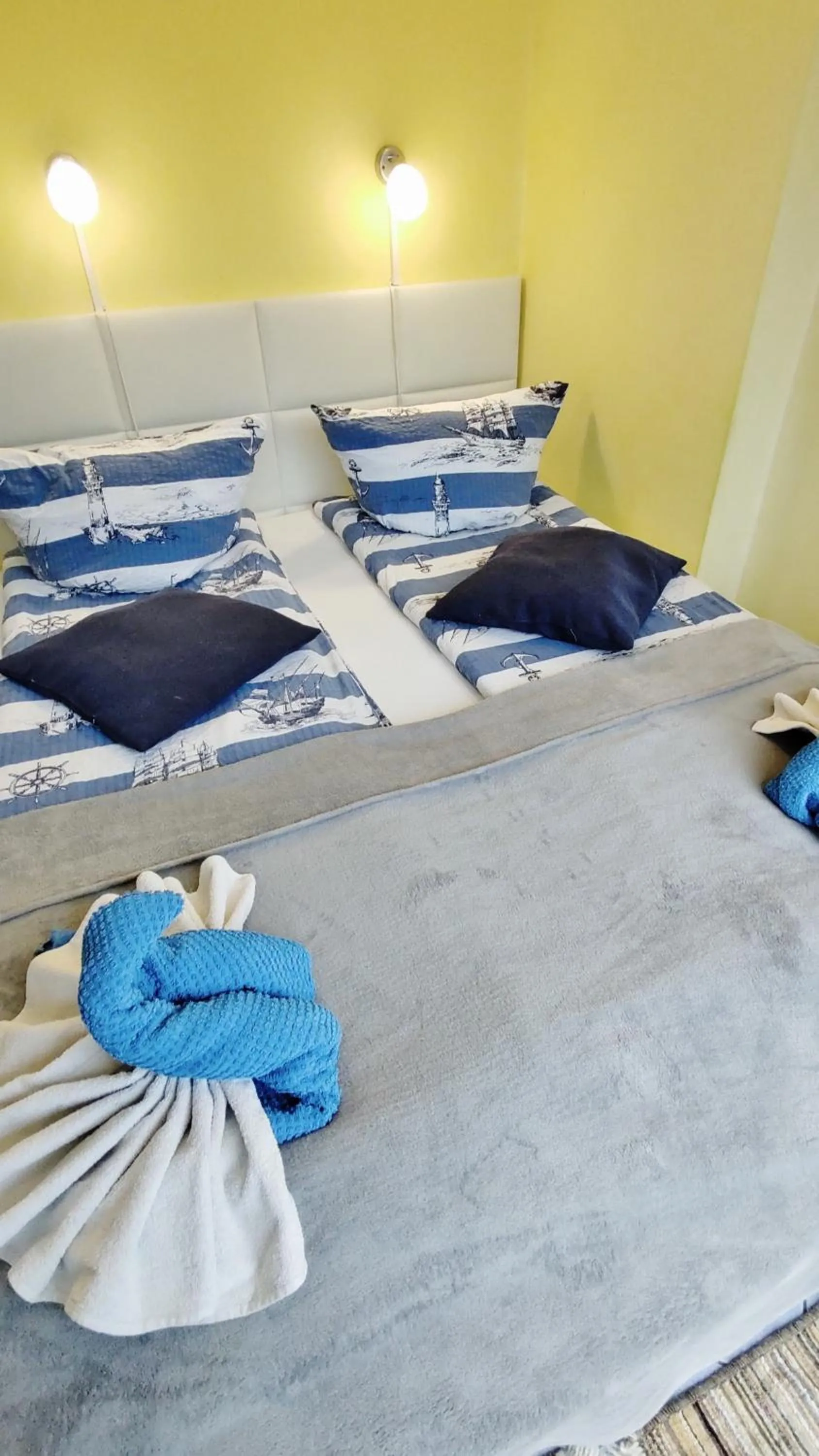 Bed in Willa Cyklada, grill, śniadania, jezioro,przystań,tawerna-200m, park linowy-400m, centrum,aquapark-900m