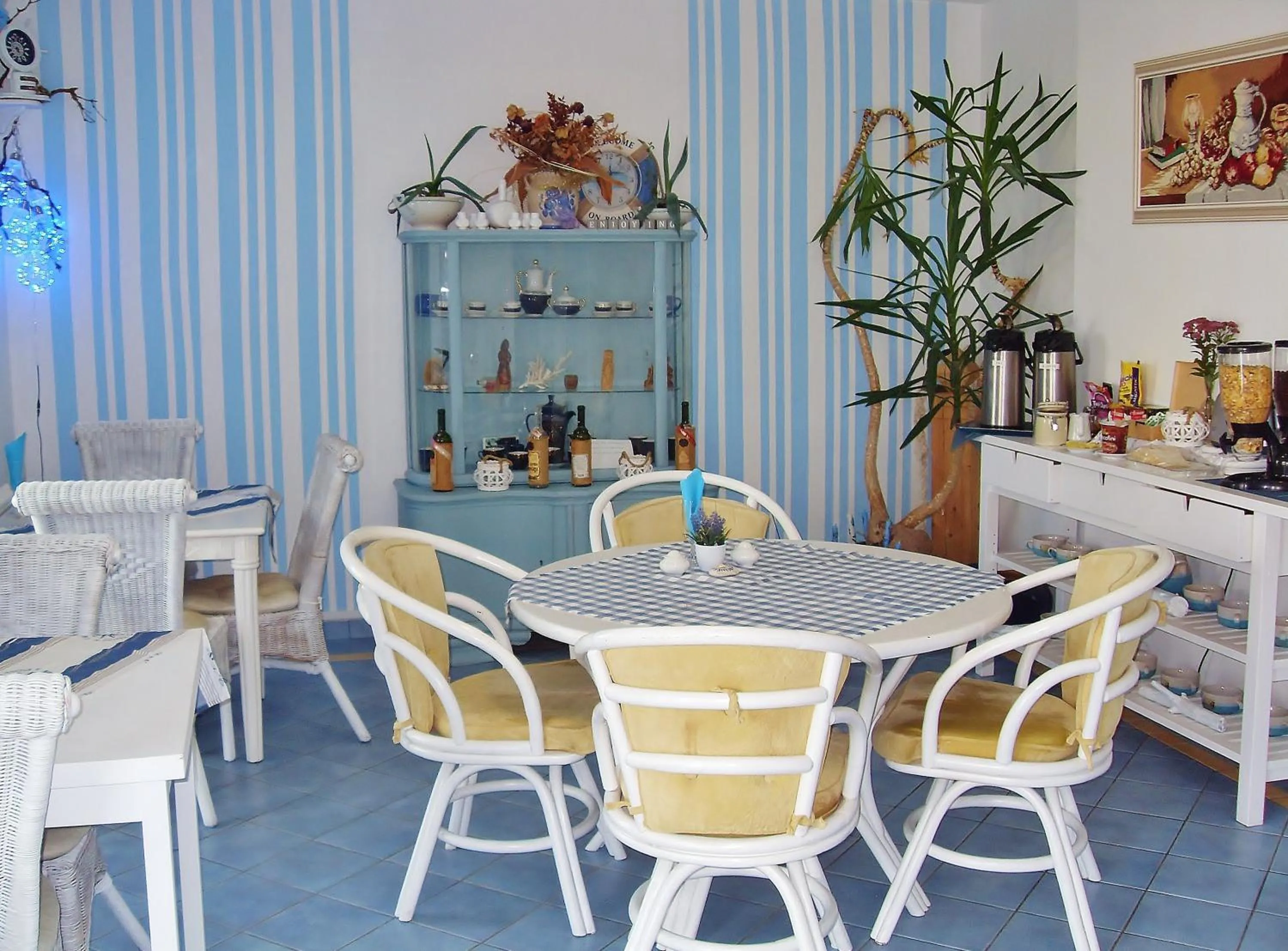 Food and drinks in Willa Cyklada, grill, śniadania, jezioro,przystań,tawerna-200m, park linowy-400m, centrum,aquapark-900m