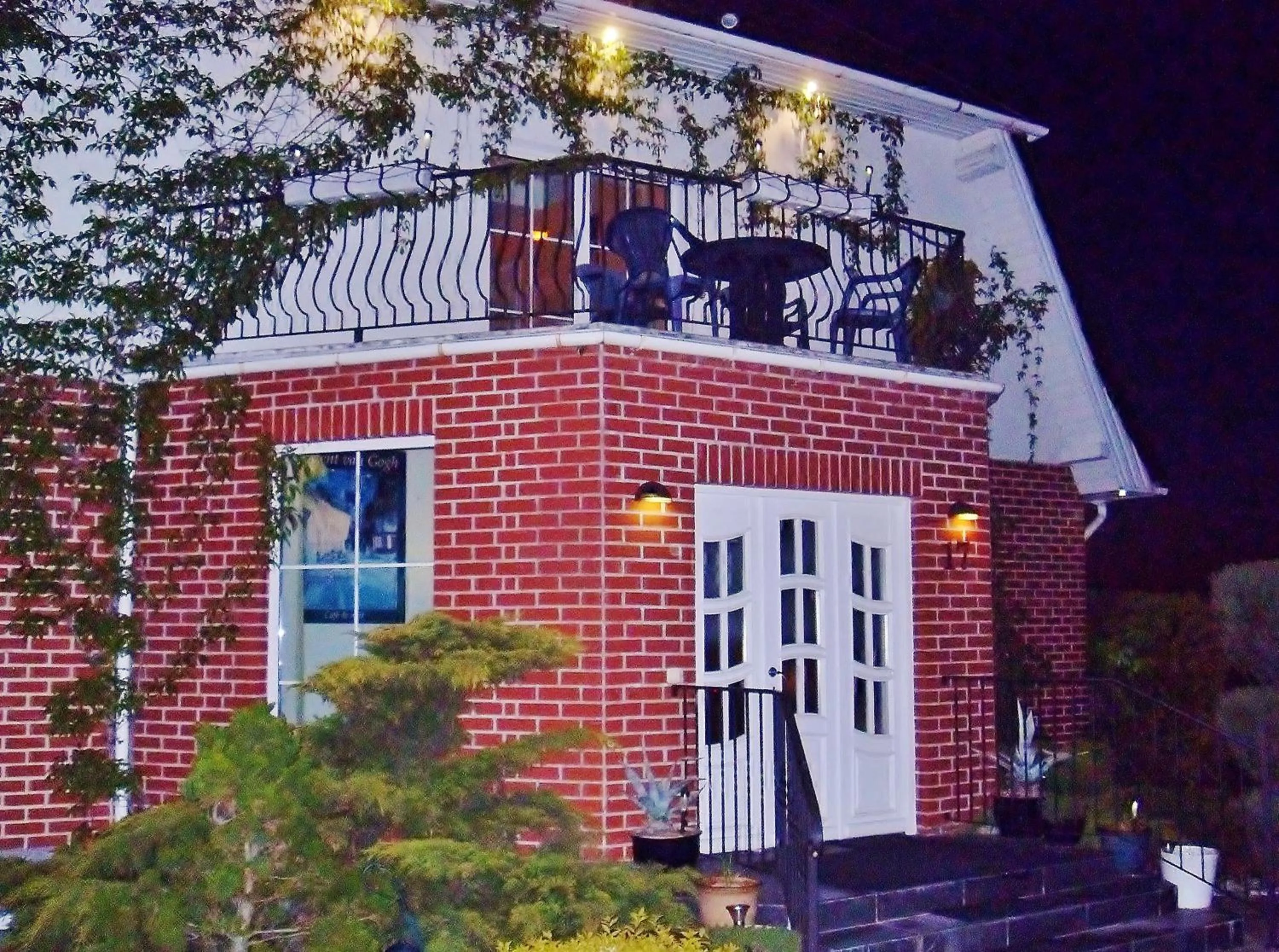 Facade/entrance in Willa Cyklada, grill, śniadania, jezioro,przystań,tawerna-200m, park linowy-400m, centrum,aquapark-900m