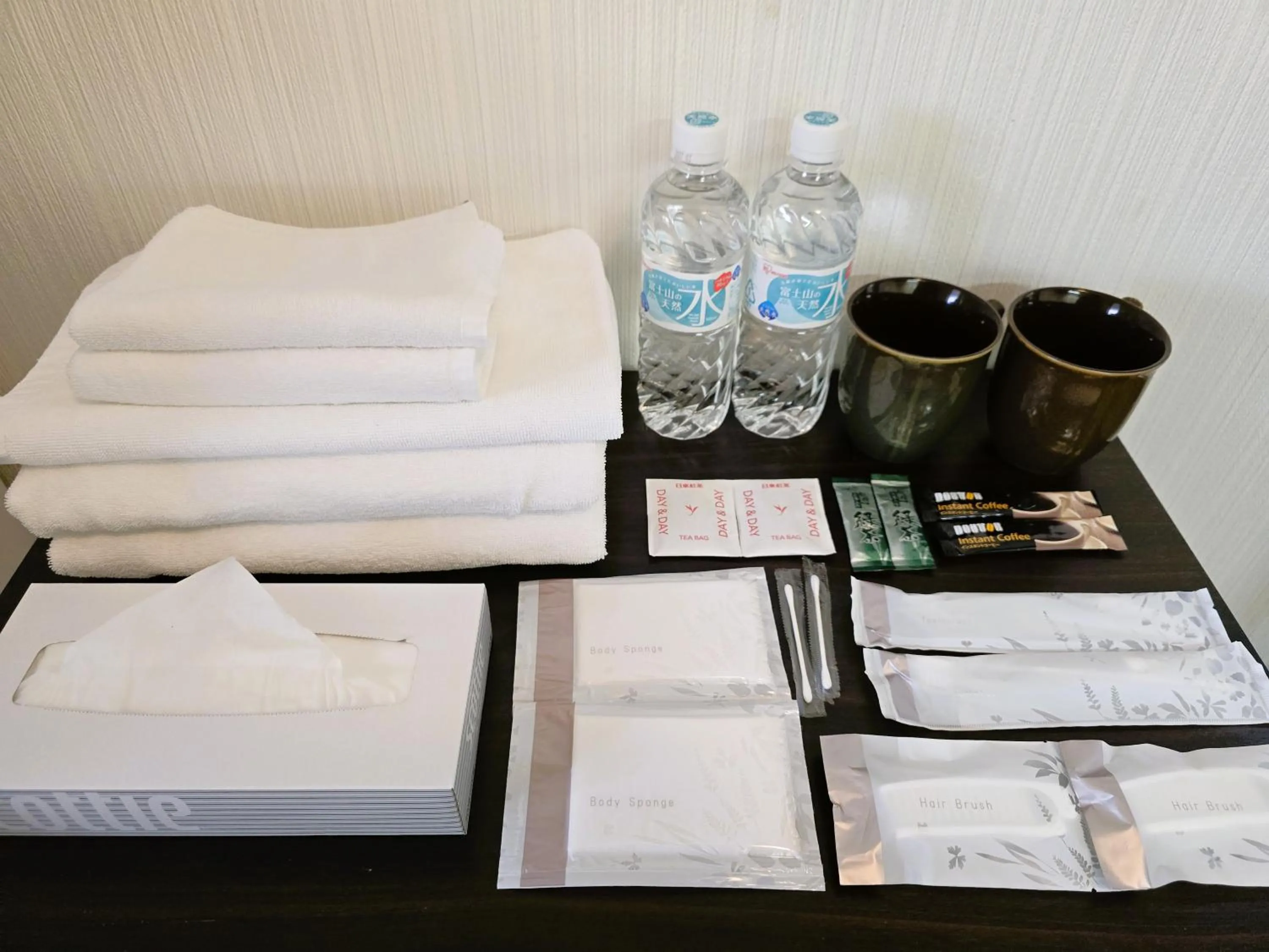 Photo of the whole room in Comfort CUBE PHOENIX Beppu (やよいビル)